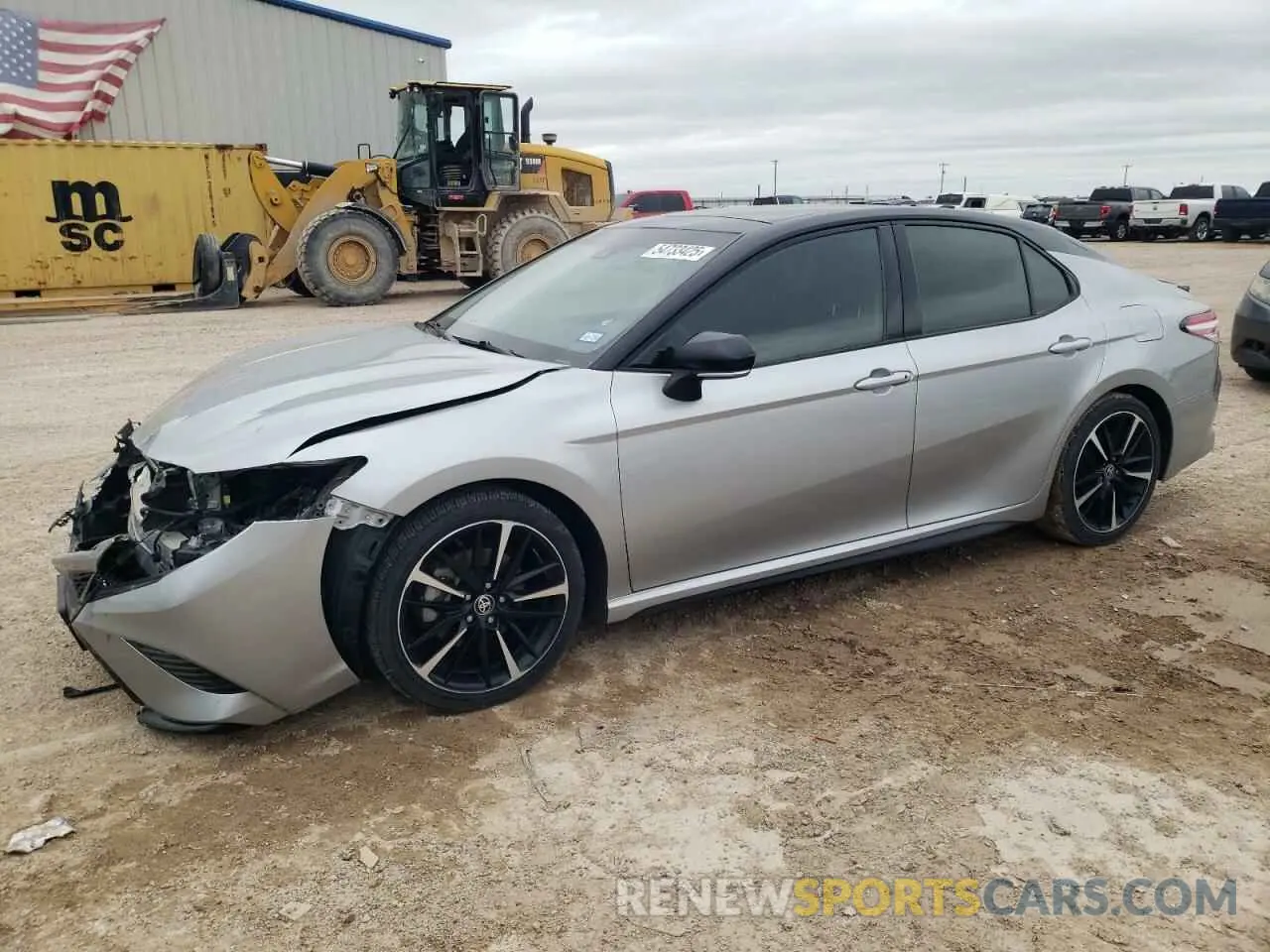 1 Photograph of a damaged car 4T1K61AK3LU380859 TOYOTA CAMRY 2020