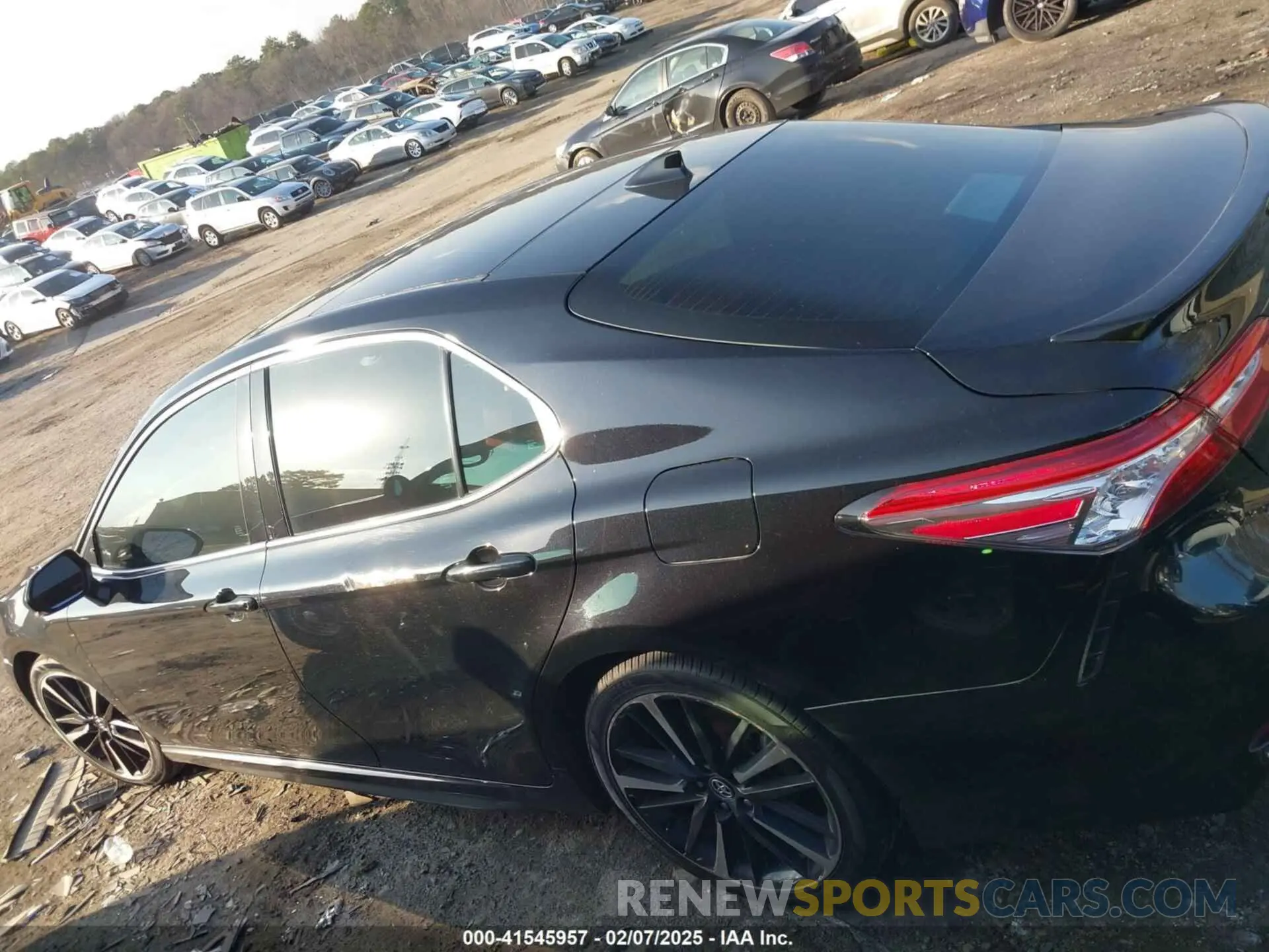 14 Photograph of a damaged car 4T1K61AK3LU931534 TOYOTA CAMRY 2020