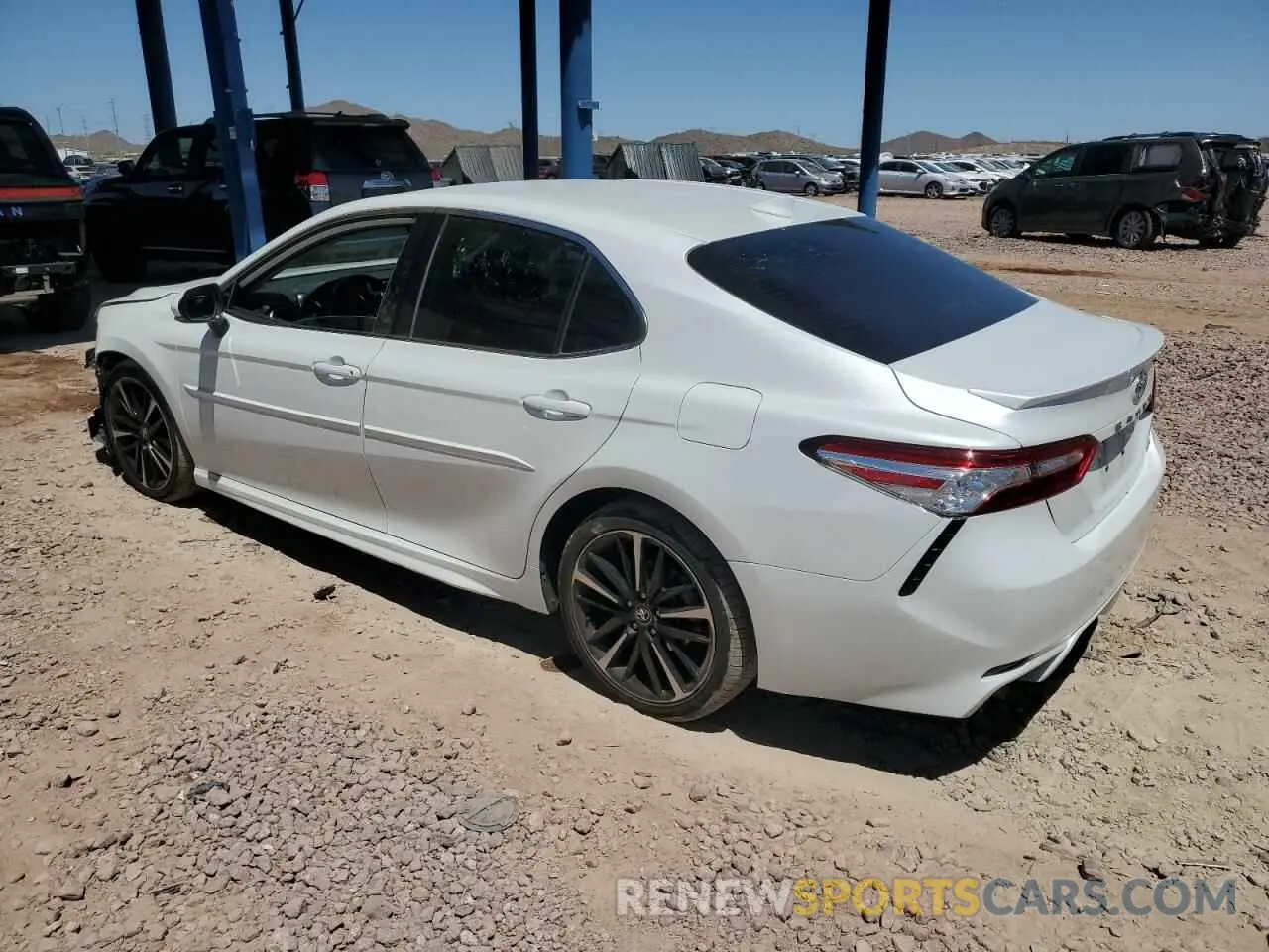 2 Photograph of a damaged car 4T1K61AK3LU940279 TOYOTA CAMRY 2020