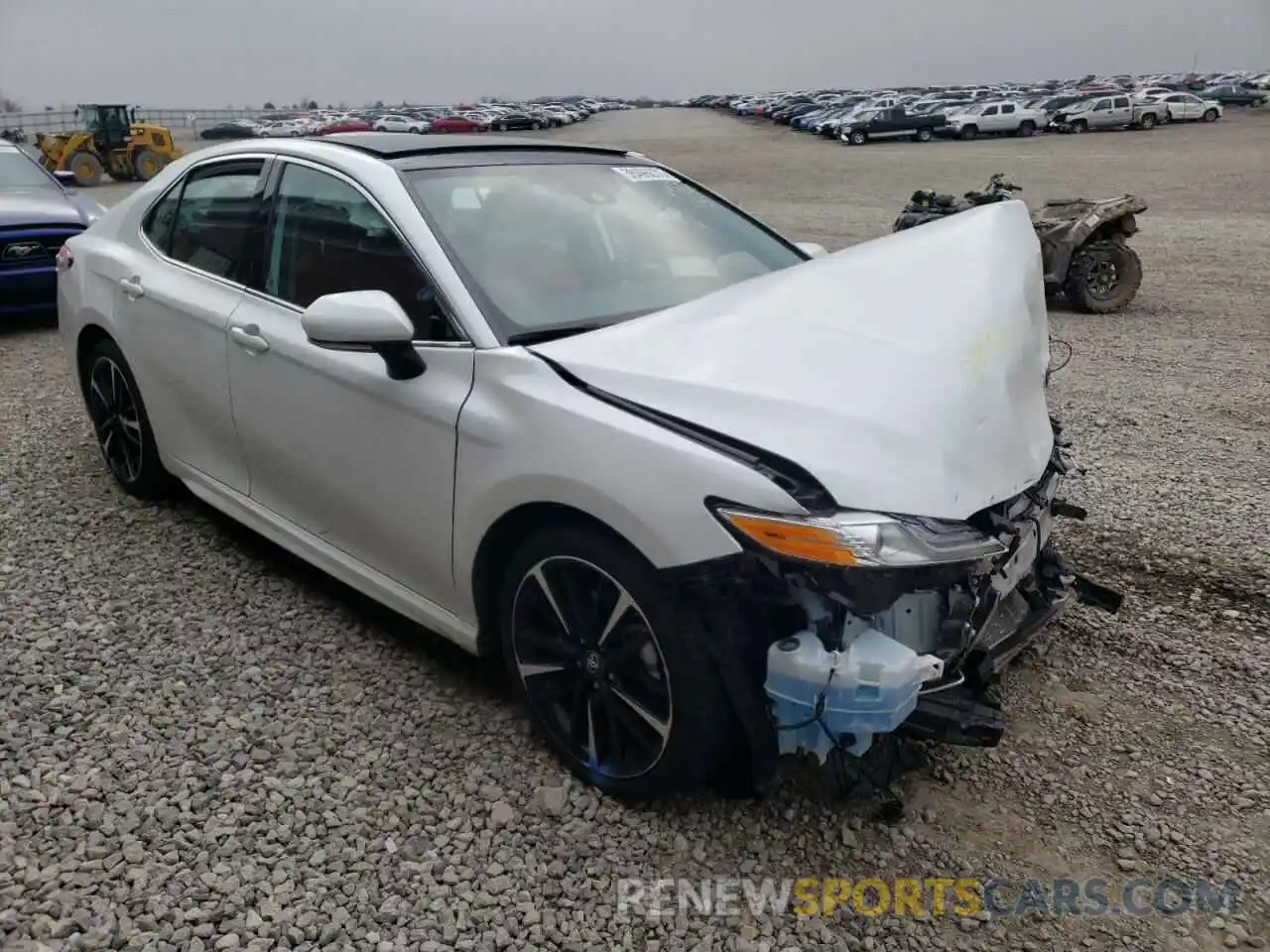 1 Photograph of a damaged car 4T1K61AK3LU944235 TOYOTA CAMRY 2020