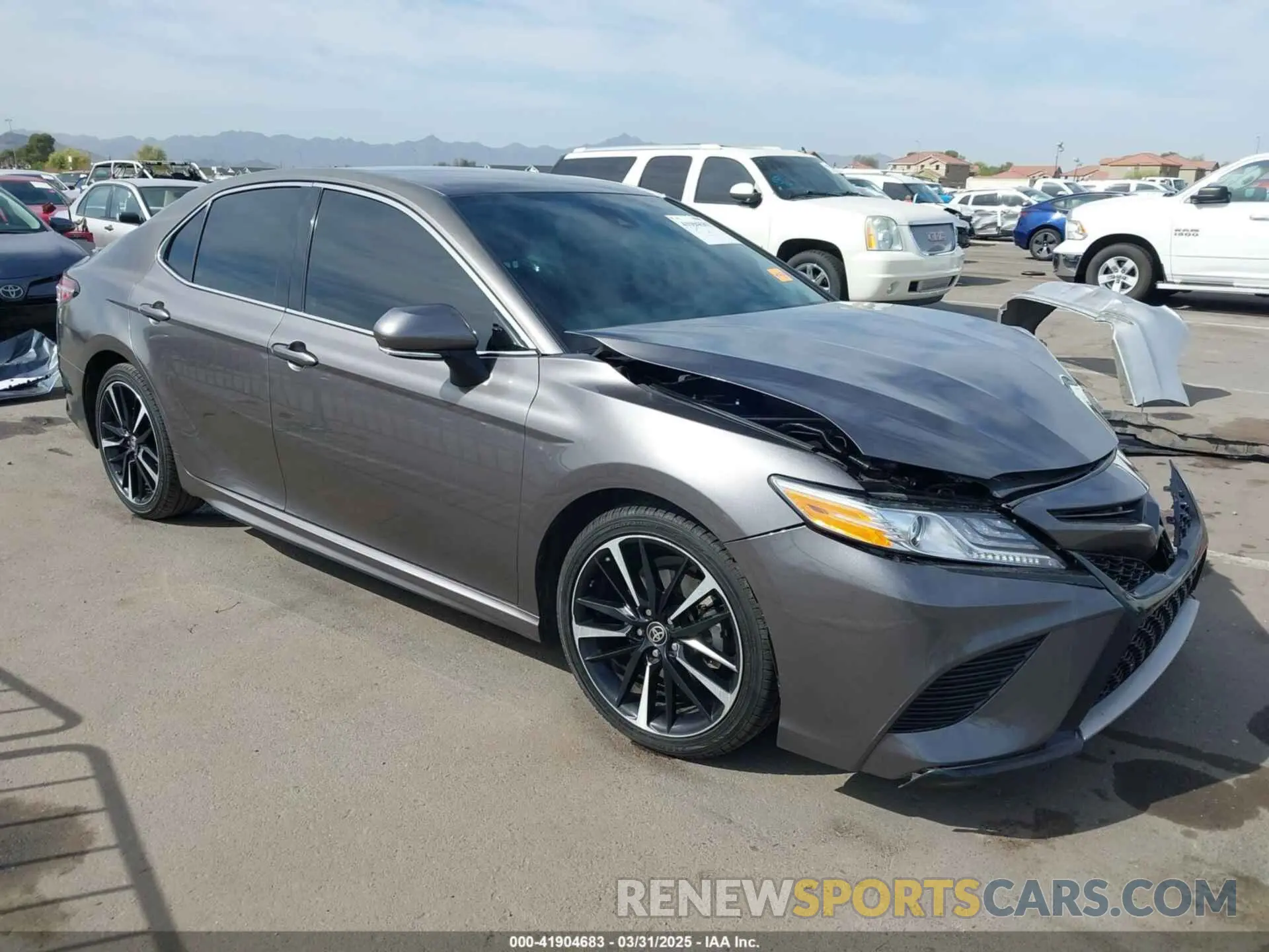 1 Photograph of a damaged car 4T1K61AK3LU961603 TOYOTA CAMRY 2020