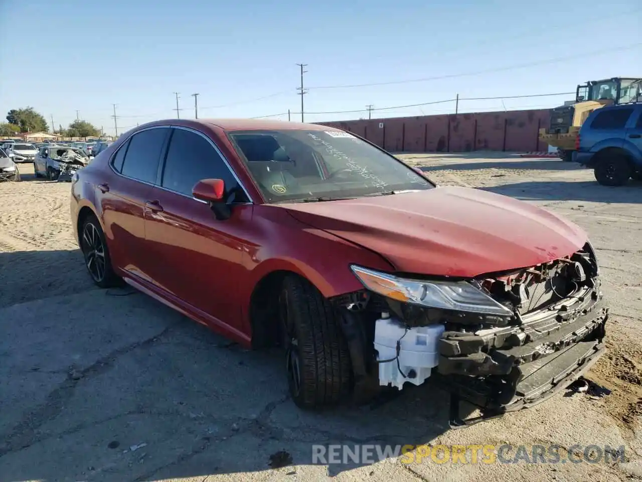 1 Photograph of a damaged car 4T1K61AK4LU303403 TOYOTA CAMRY 2020