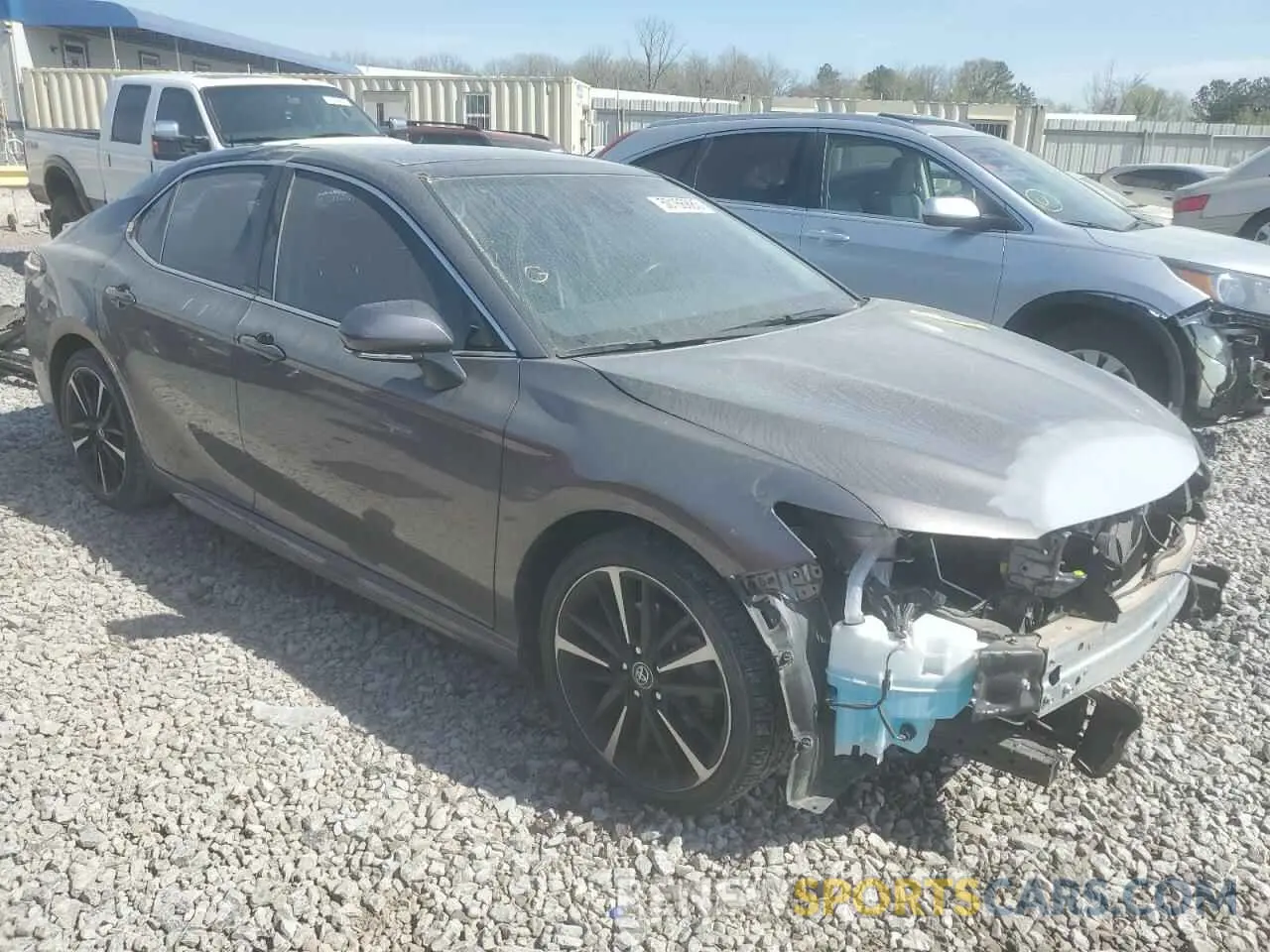 4 Photograph of a damaged car 4T1K61AK4LU319634 TOYOTA CAMRY 2020