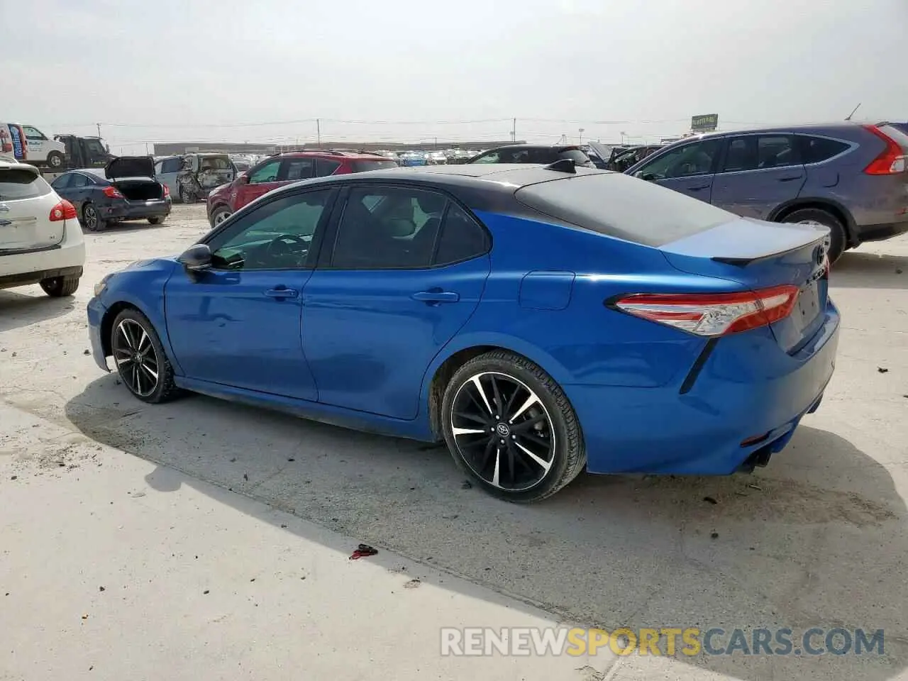 2 Photograph of a damaged car 4T1K61AK4LU340872 TOYOTA CAMRY 2020
