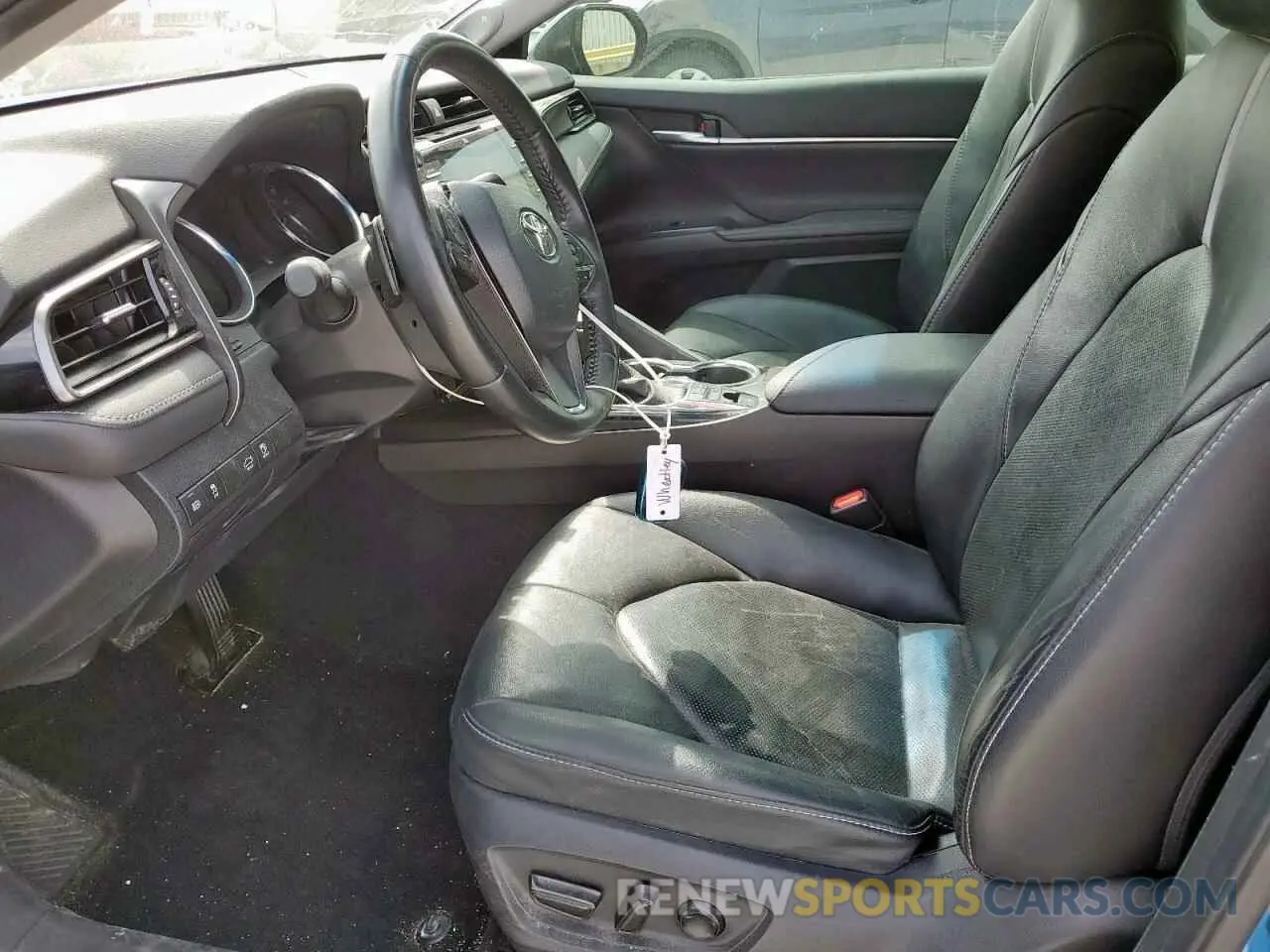 7 Photograph of a damaged car 4T1K61AK4LU340872 TOYOTA CAMRY 2020