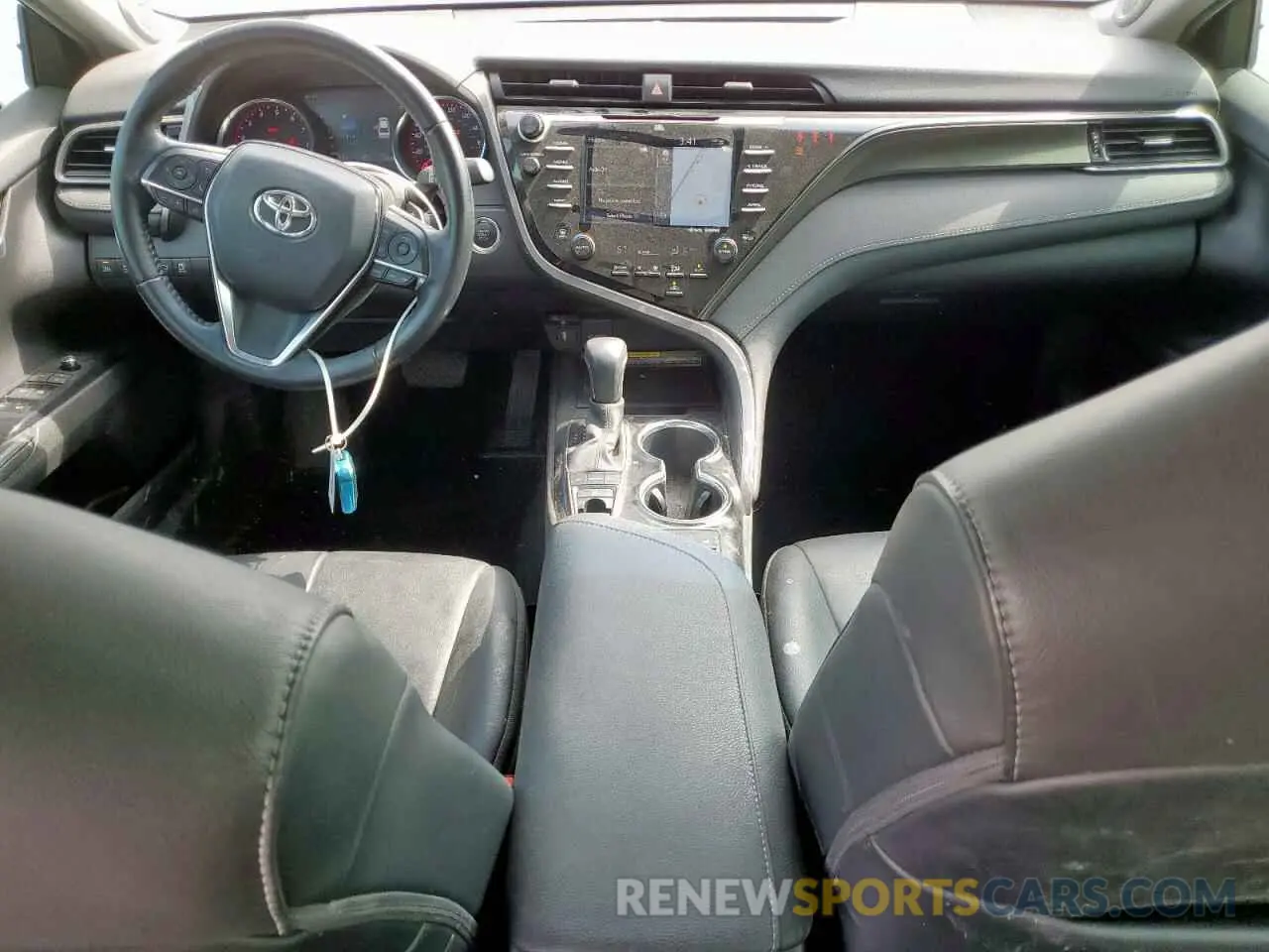 8 Photograph of a damaged car 4T1K61AK4LU340872 TOYOTA CAMRY 2020