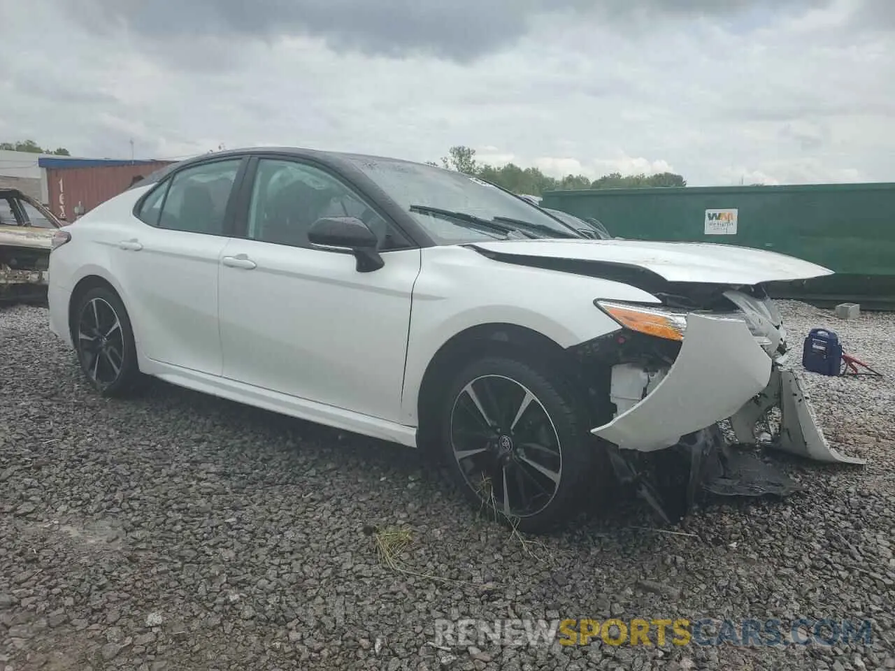 4 Photograph of a damaged car 4T1K61AK4LU382894 TOYOTA CAMRY 2020