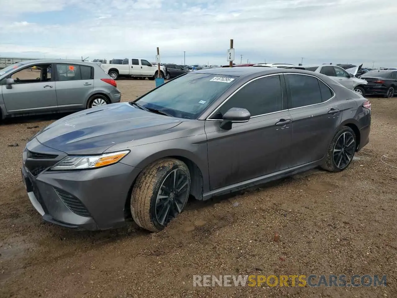 1 Photograph of a damaged car 4T1K61AK4LU393314 TOYOTA CAMRY 2020
