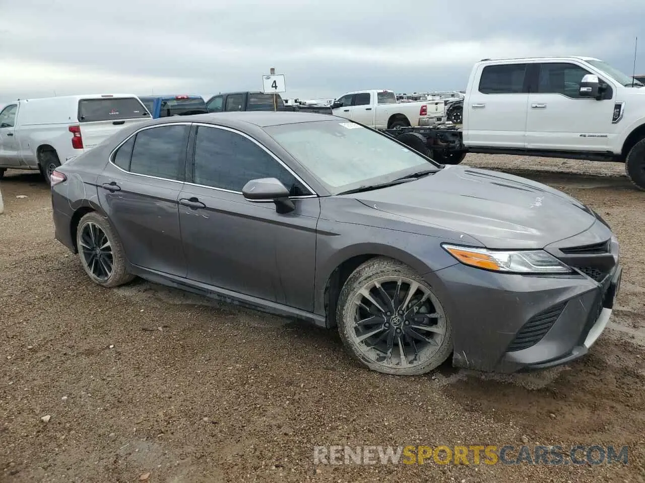 4 Photograph of a damaged car 4T1K61AK4LU393314 TOYOTA CAMRY 2020