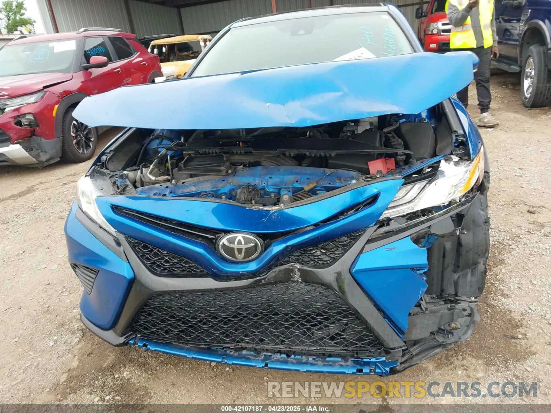 6 Photograph of a damaged car 4T1K61AK4LU395791 TOYOTA CAMRY 2020