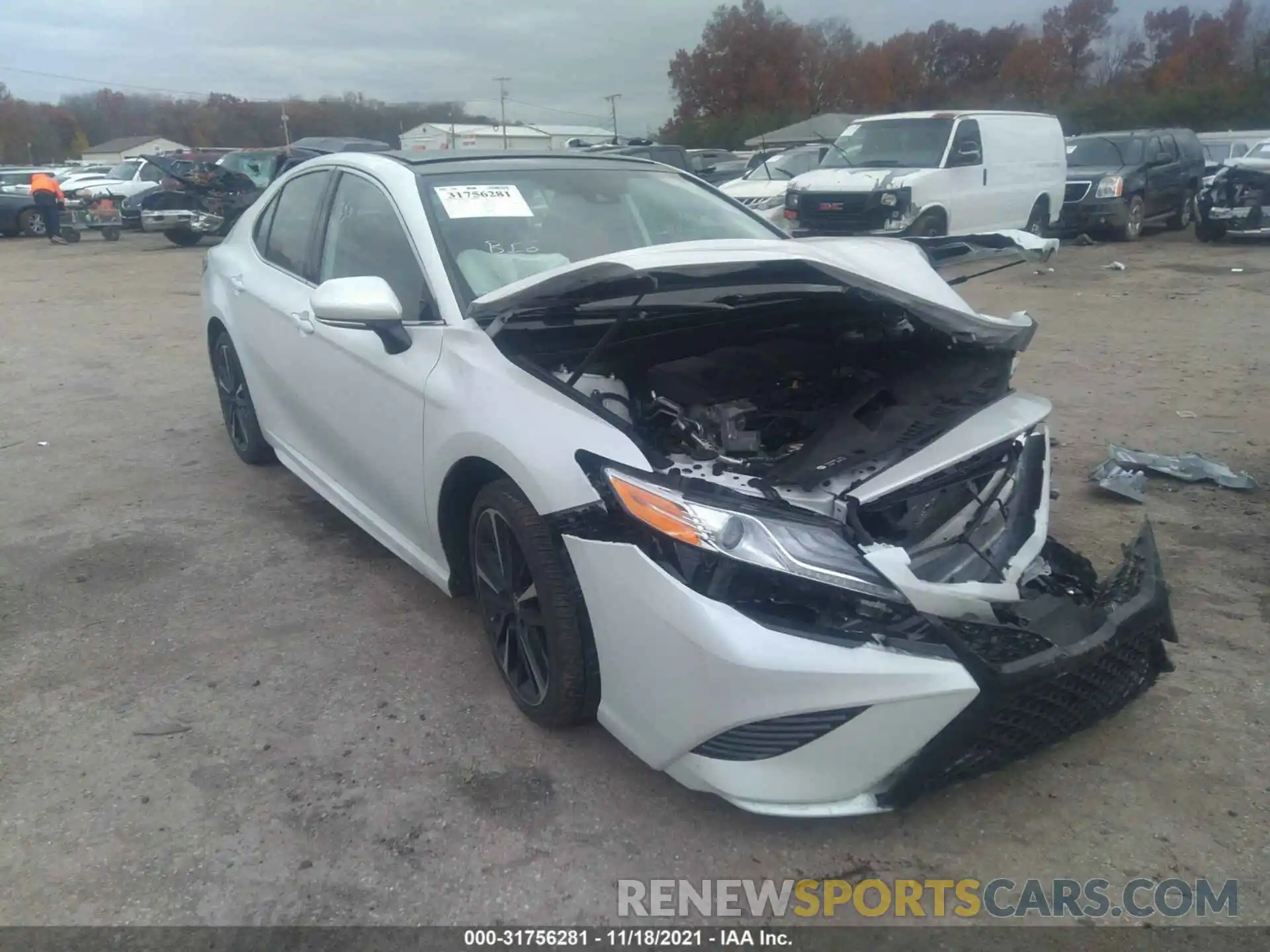 1 Photograph of a damaged car 4T1K61AK4LU506825 TOYOTA CAMRY 2020