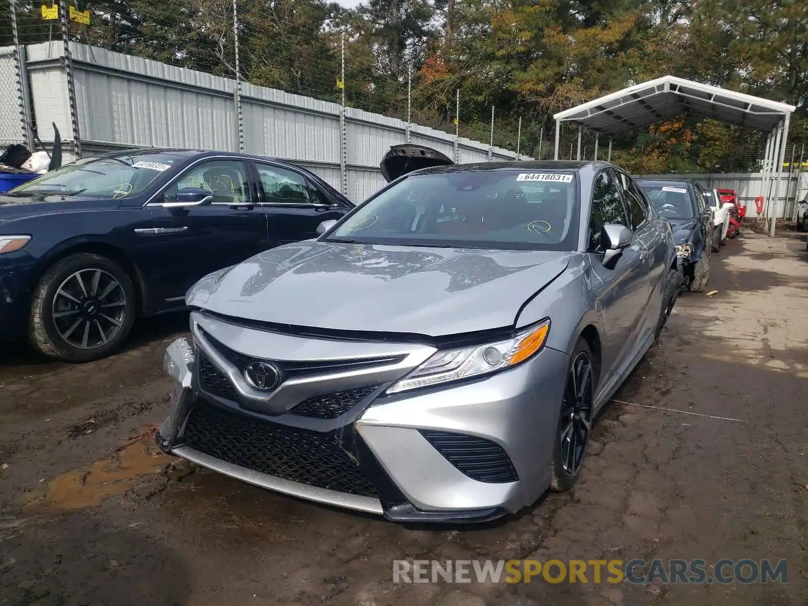 2 Photograph of a damaged car 4T1K61AK4LU508140 TOYOTA CAMRY 2020