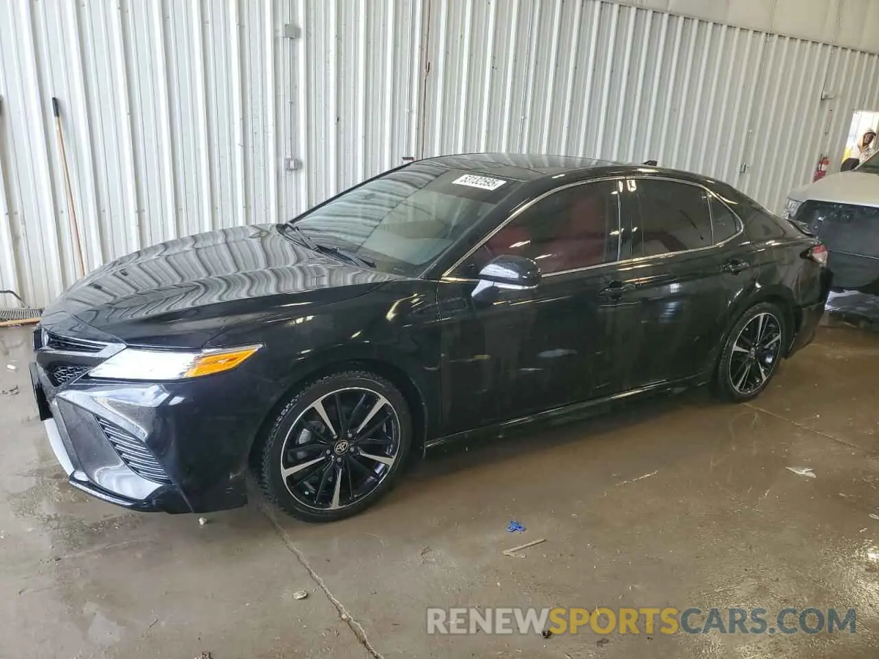 1 Photograph of a damaged car 4T1K61AK4LU956135 TOYOTA CAMRY 2020