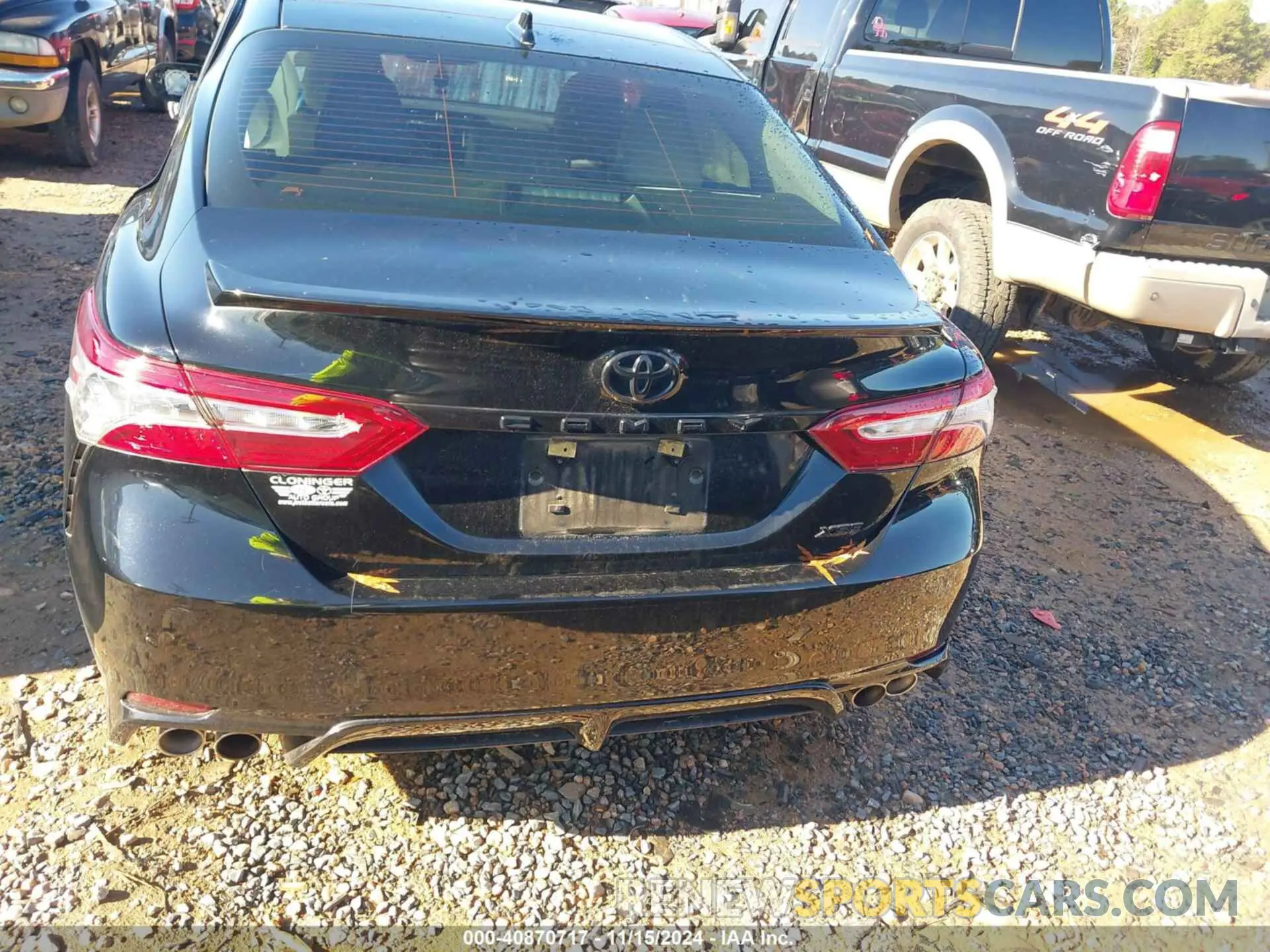 16 Photograph of a damaged car 4T1K61AK4LU956216 TOYOTA CAMRY 2020