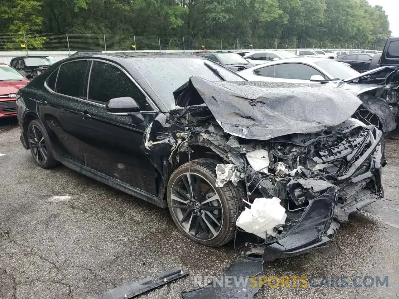 4 Photograph of a damaged car 4T1K61AK4LU977583 TOYOTA CAMRY 2020