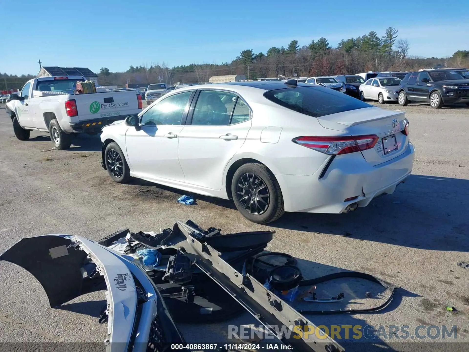 3 Photograph of a damaged car 4T1K61AK4LU978555 TOYOTA CAMRY 2020