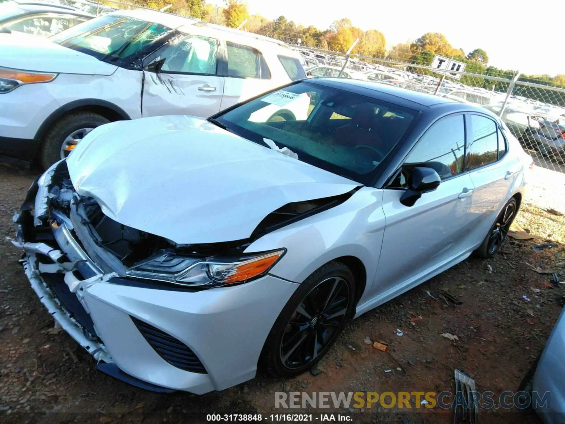 2 Photograph of a damaged car 4T1K61AK5LU311770 TOYOTA CAMRY 2020