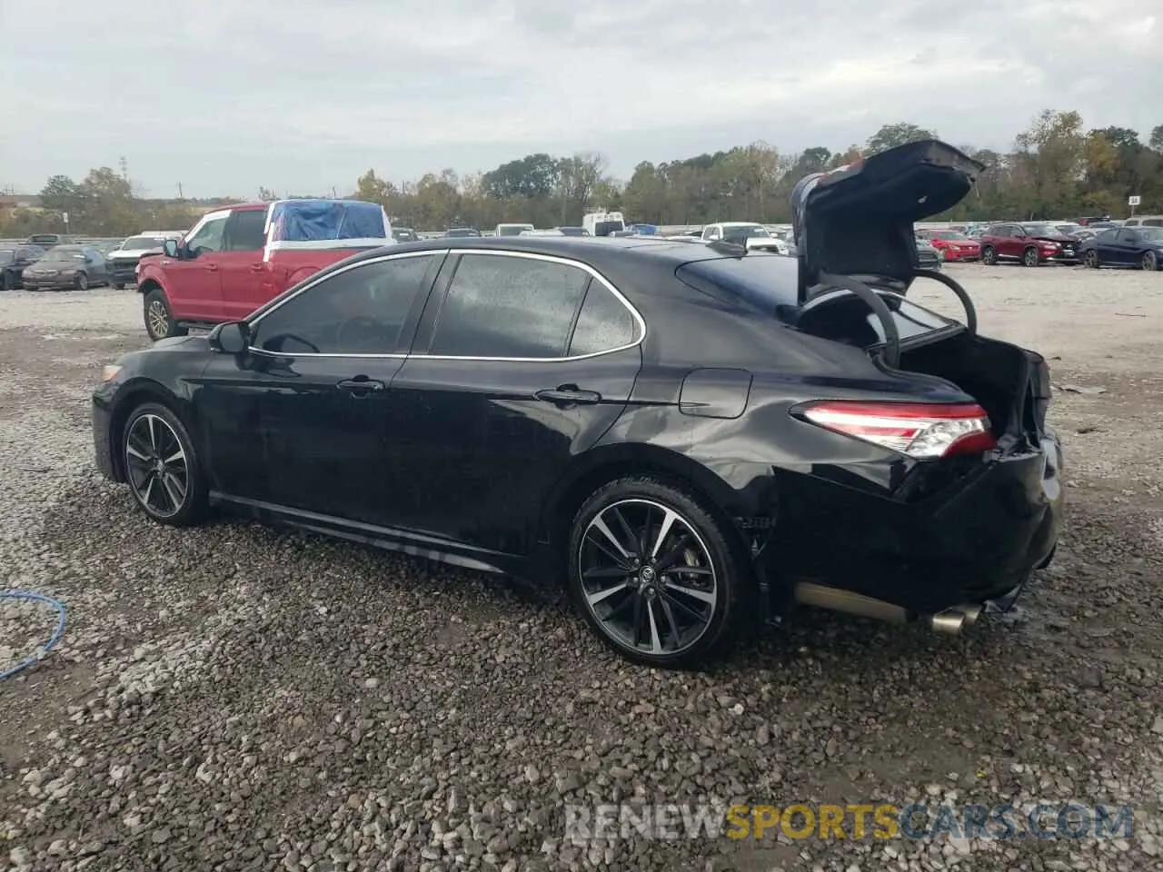 2 Photograph of a damaged car 4T1K61AK5LU328200 TOYOTA CAMRY 2020