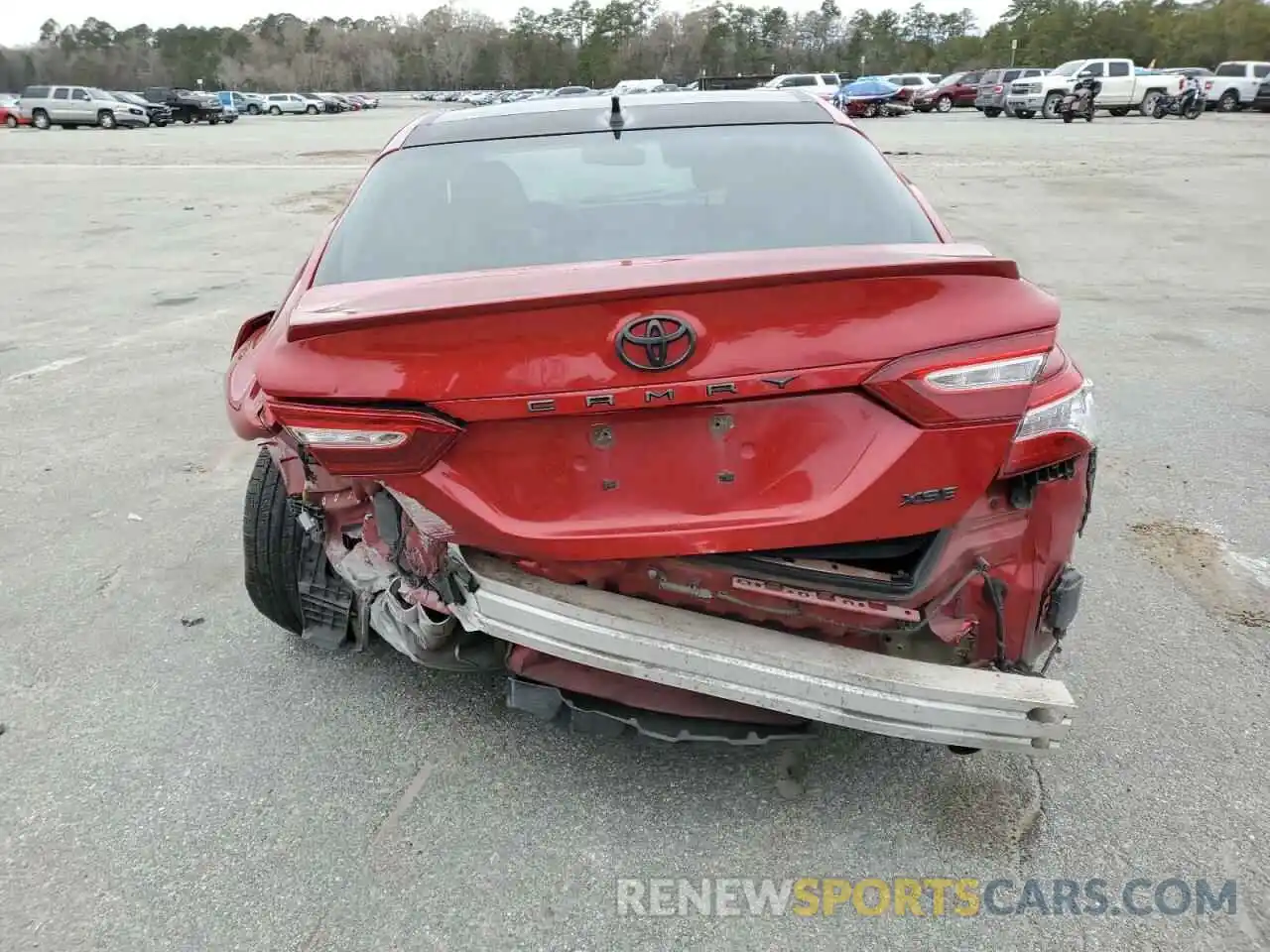 6 Photograph of a damaged car 4T1K61AK5LU338659 TOYOTA CAMRY 2020