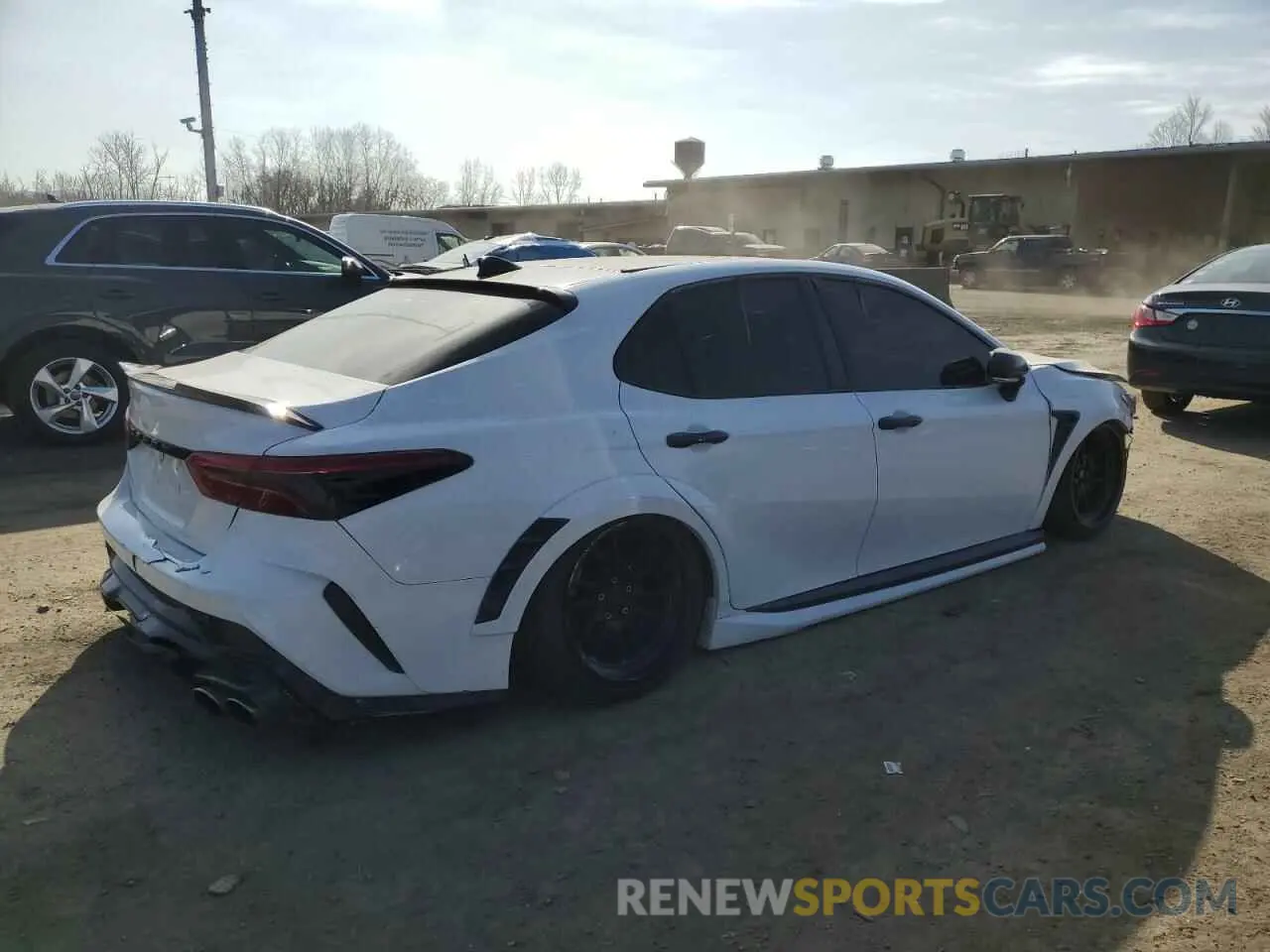 3 Photograph of a damaged car 4T1K61AK5LU358944 TOYOTA CAMRY 2020
