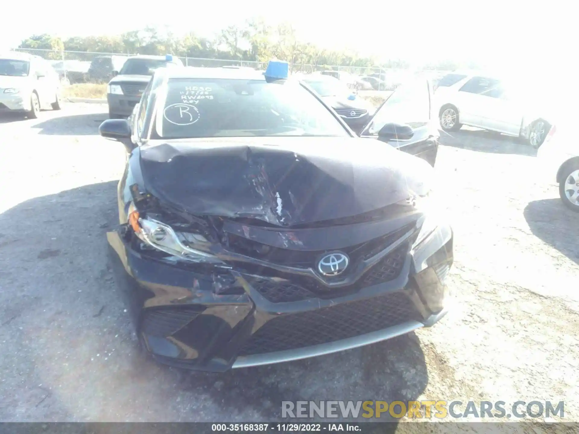 6 Photograph of a damaged car 4T1K61AK5LU363612 TOYOTA CAMRY 2020