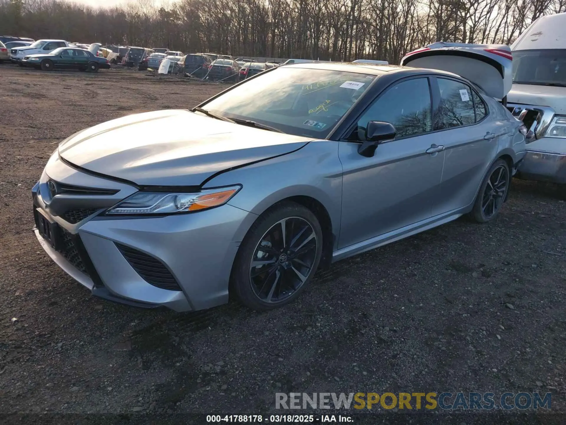 2 Photograph of a damaged car 4T1K61AK5LU366798 TOYOTA CAMRY 2020