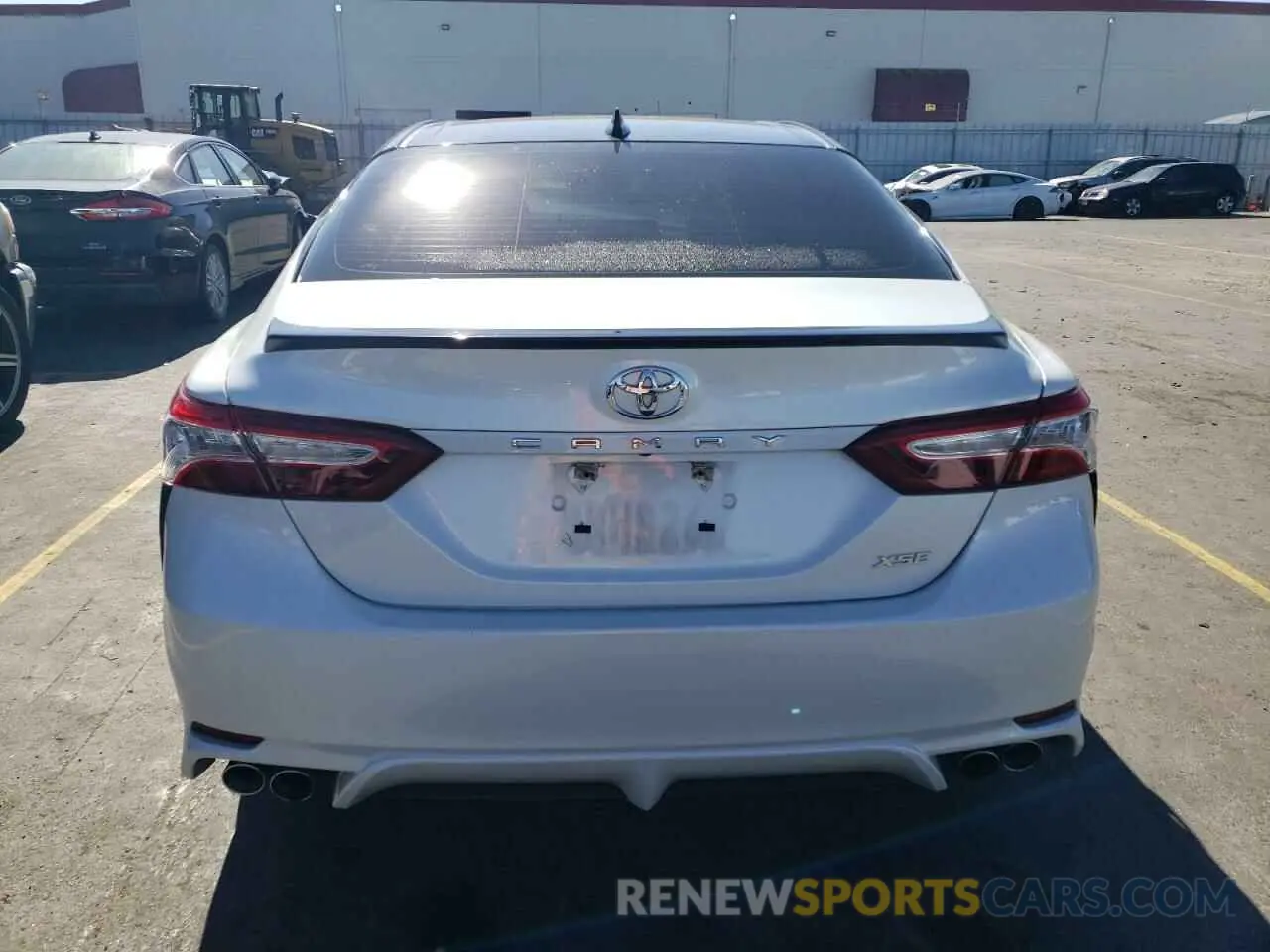 6 Photograph of a damaged car 4T1K61AK5LU367207 TOYOTA CAMRY 2020