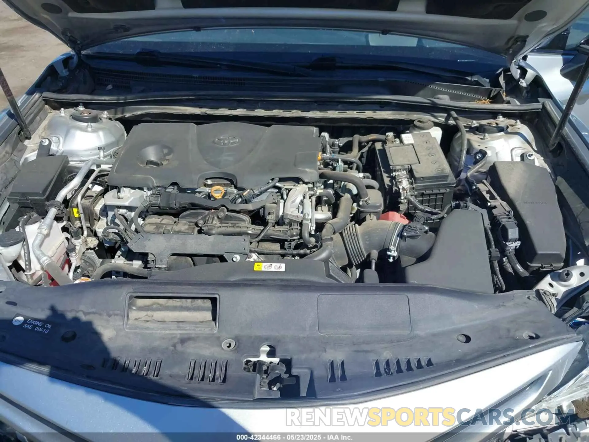 10 Photograph of a damaged car 4T1K61AK5LU371628 TOYOTA CAMRY 2020
