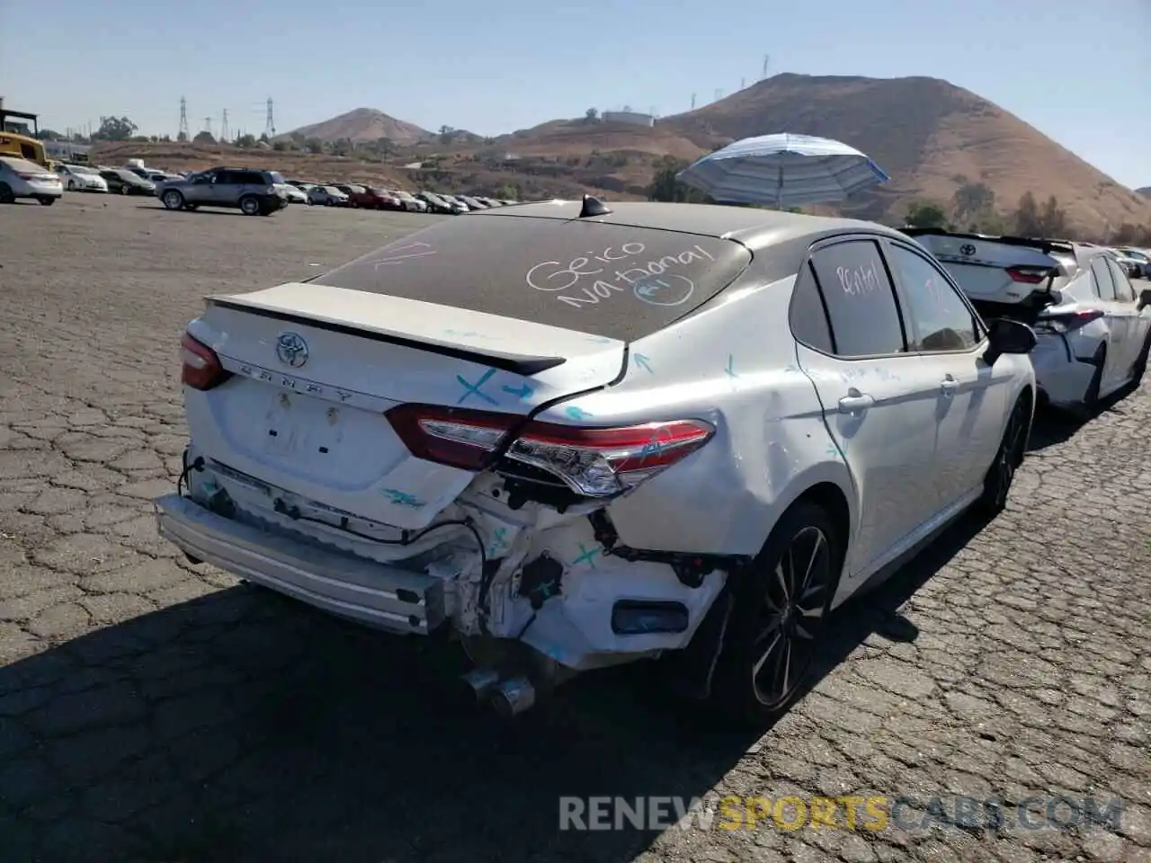 4 Photograph of a damaged car 4T1K61AK5LU374948 TOYOTA CAMRY 2020