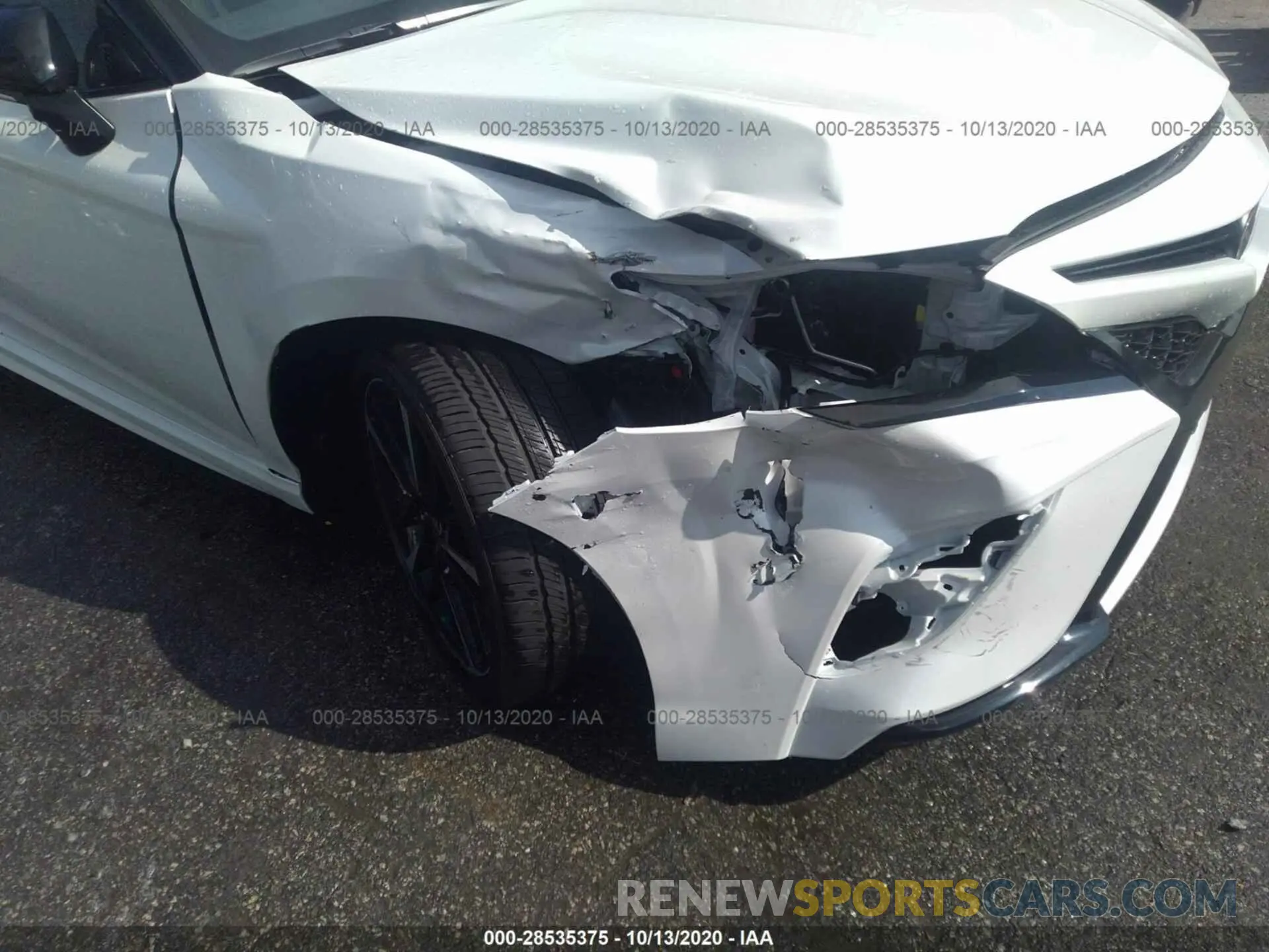 6 Photograph of a damaged car 4T1K61AK5LU375601 TOYOTA CAMRY 2020