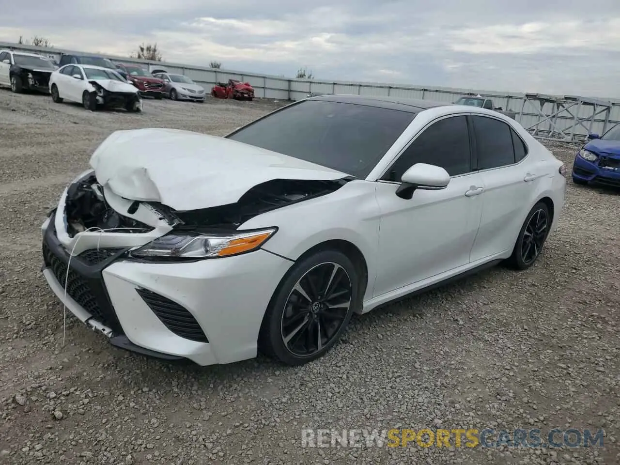 1 Photograph of a damaged car 4T1K61AK5LU377820 TOYOTA CAMRY 2020