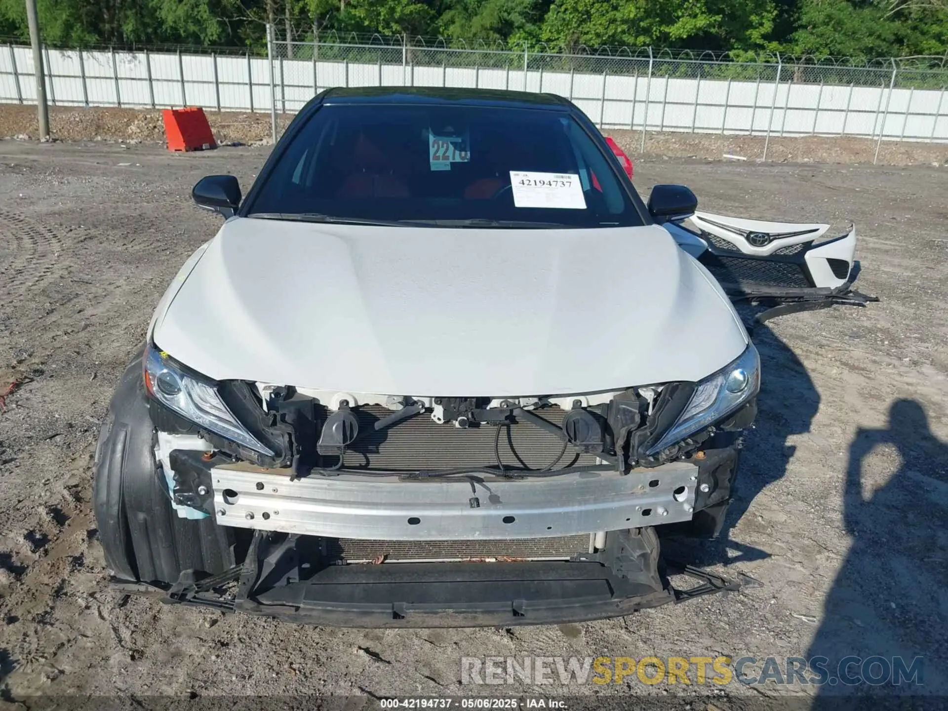 13 Photograph of a damaged car 4T1K61AK5LU382967 TOYOTA CAMRY 2020