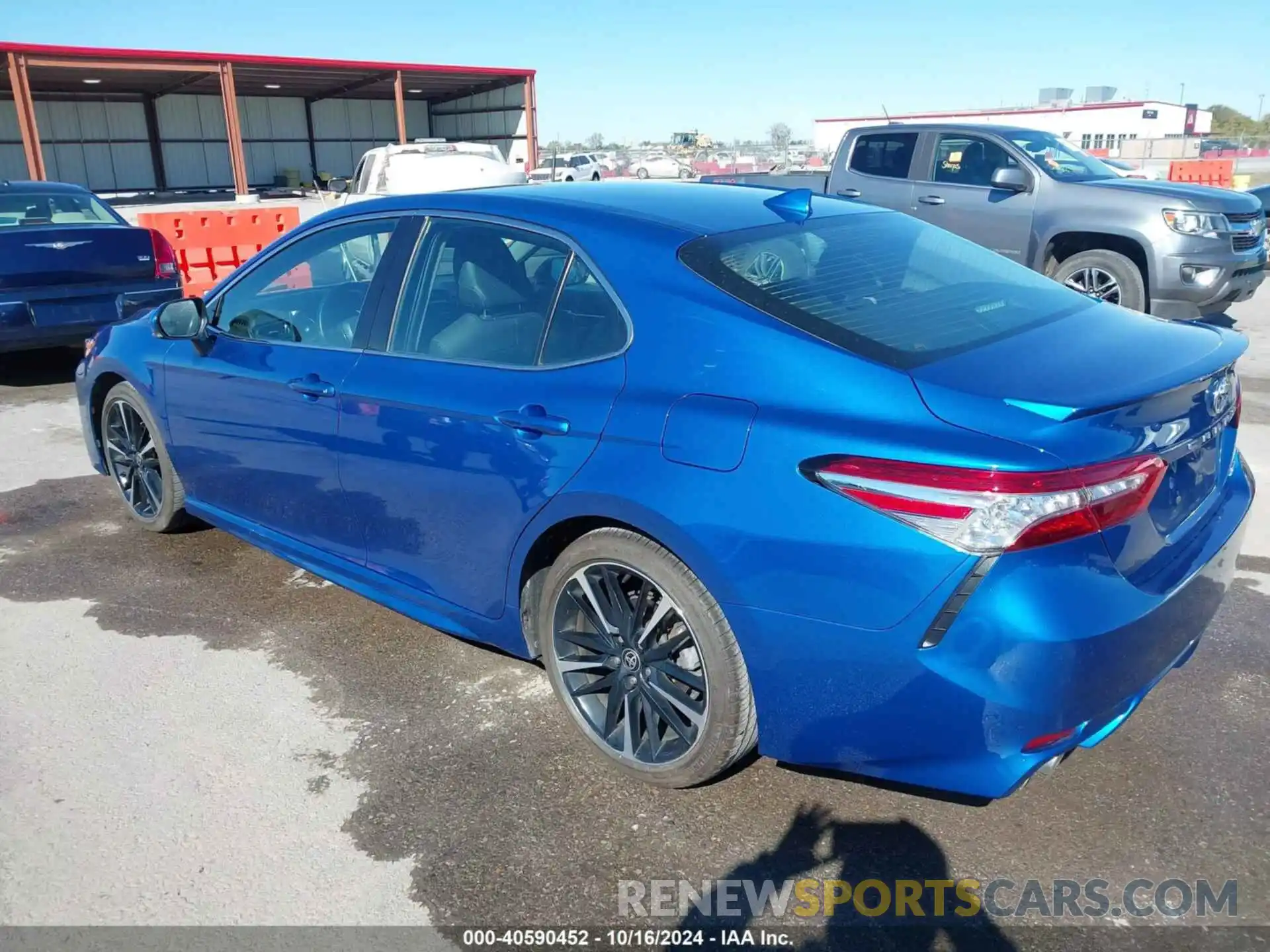 3 Photograph of a damaged car 4T1K61AK5LU393418 TOYOTA CAMRY 2020