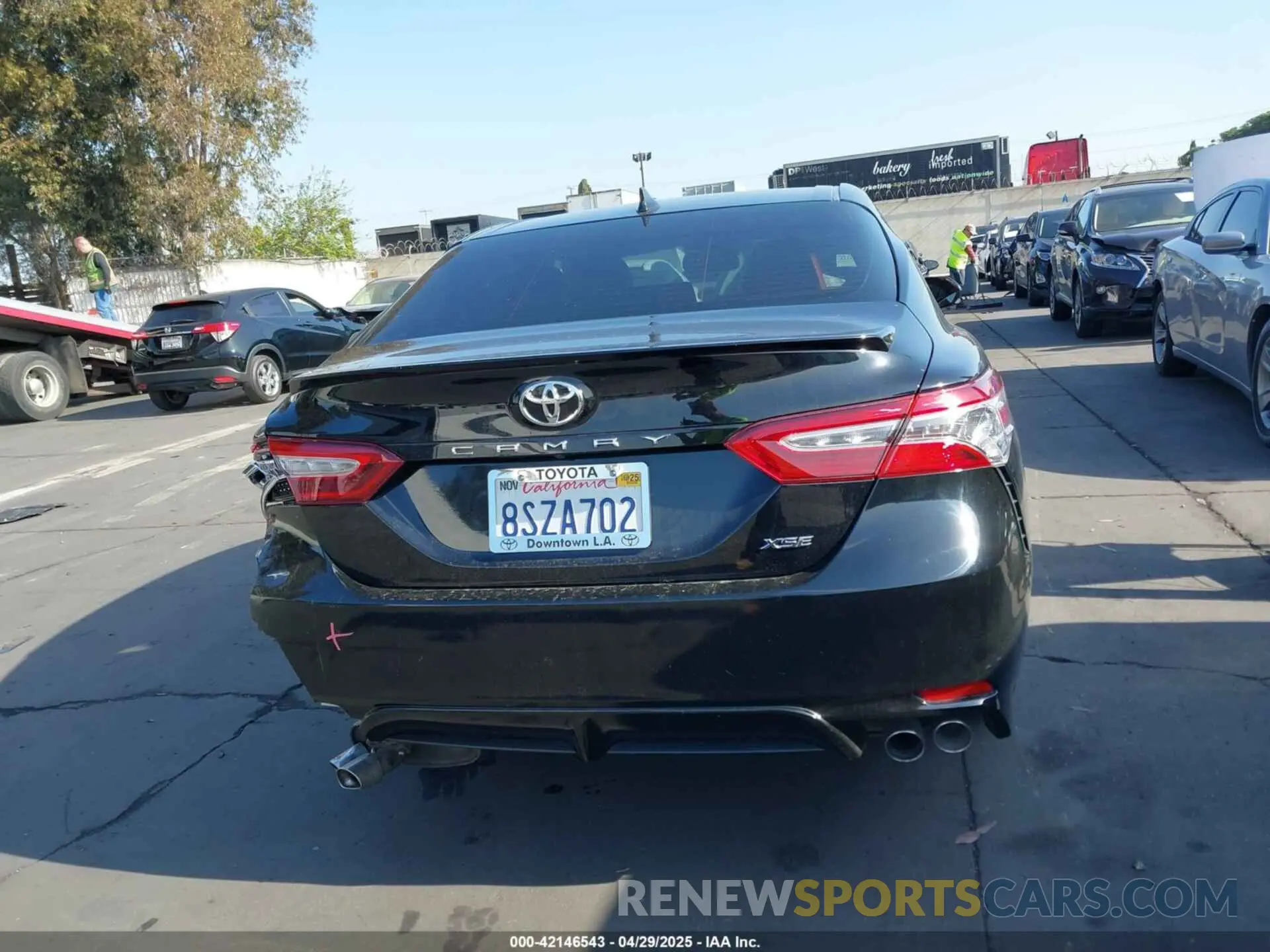 15 Photograph of a damaged car 4T1K61AK5LU507269 TOYOTA CAMRY 2020