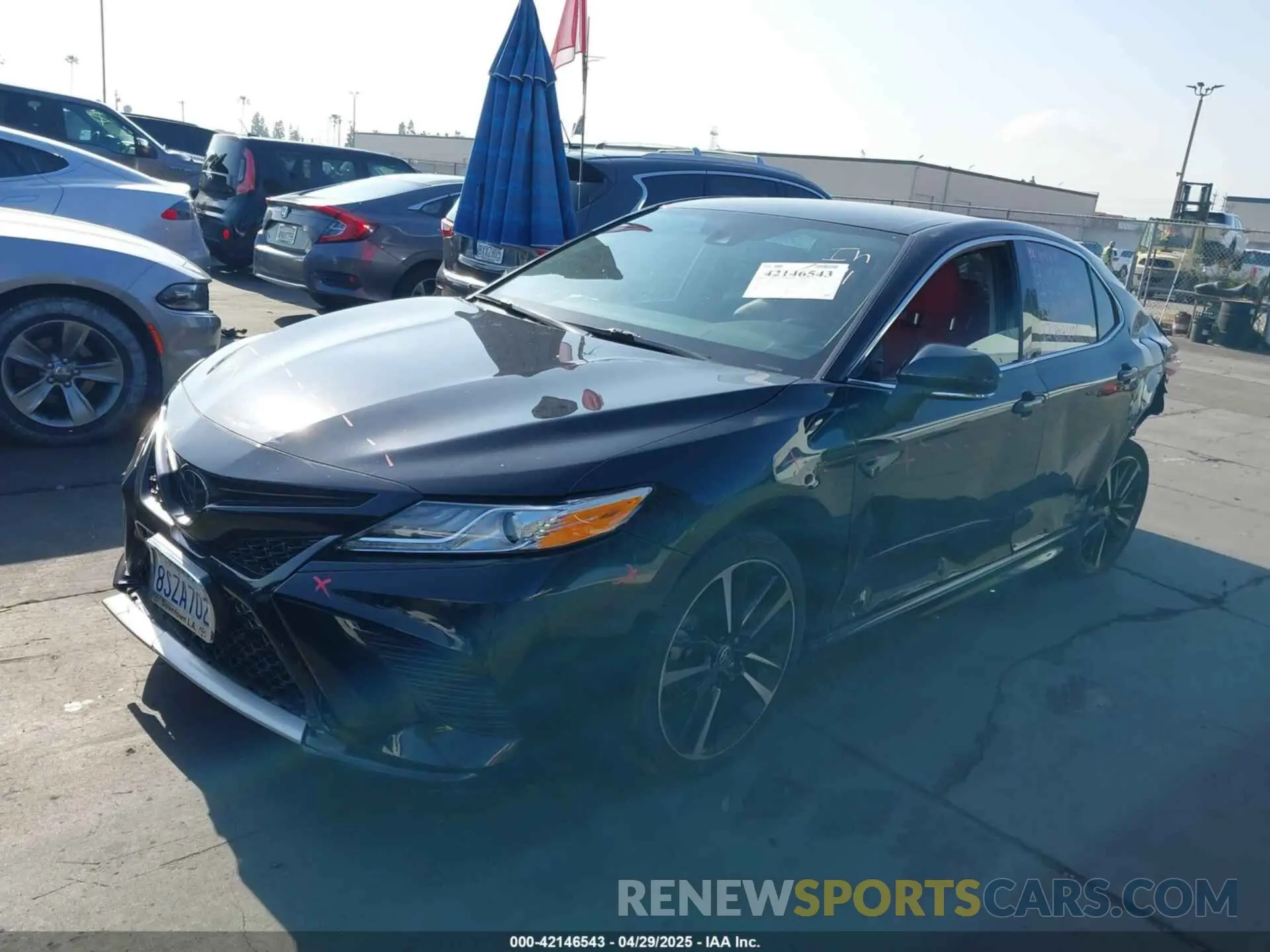 2 Photograph of a damaged car 4T1K61AK5LU507269 TOYOTA CAMRY 2020