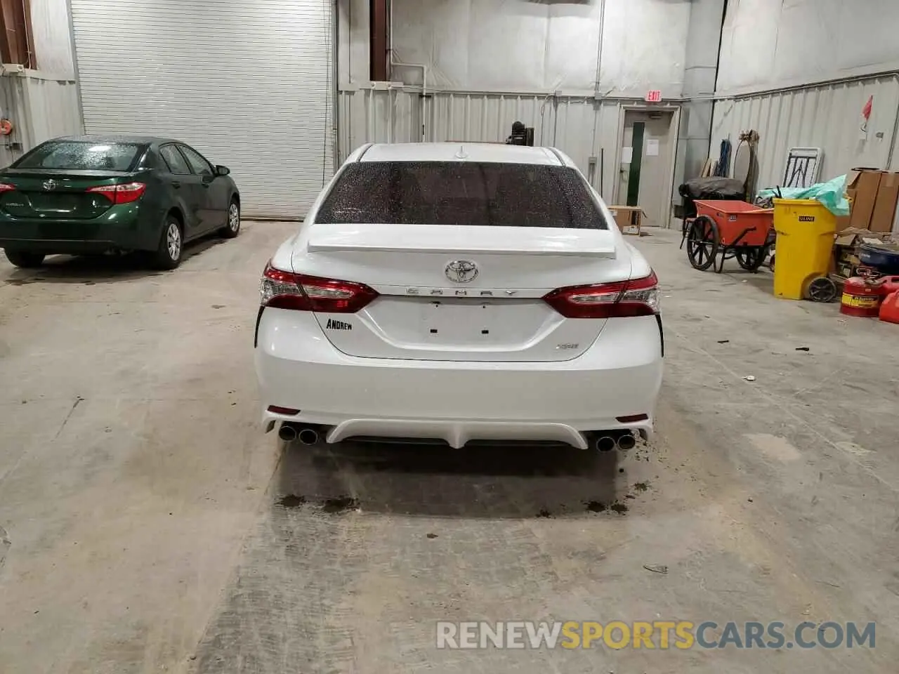 6 Photograph of a damaged car 4T1K61AK5LU868579 TOYOTA CAMRY 2020