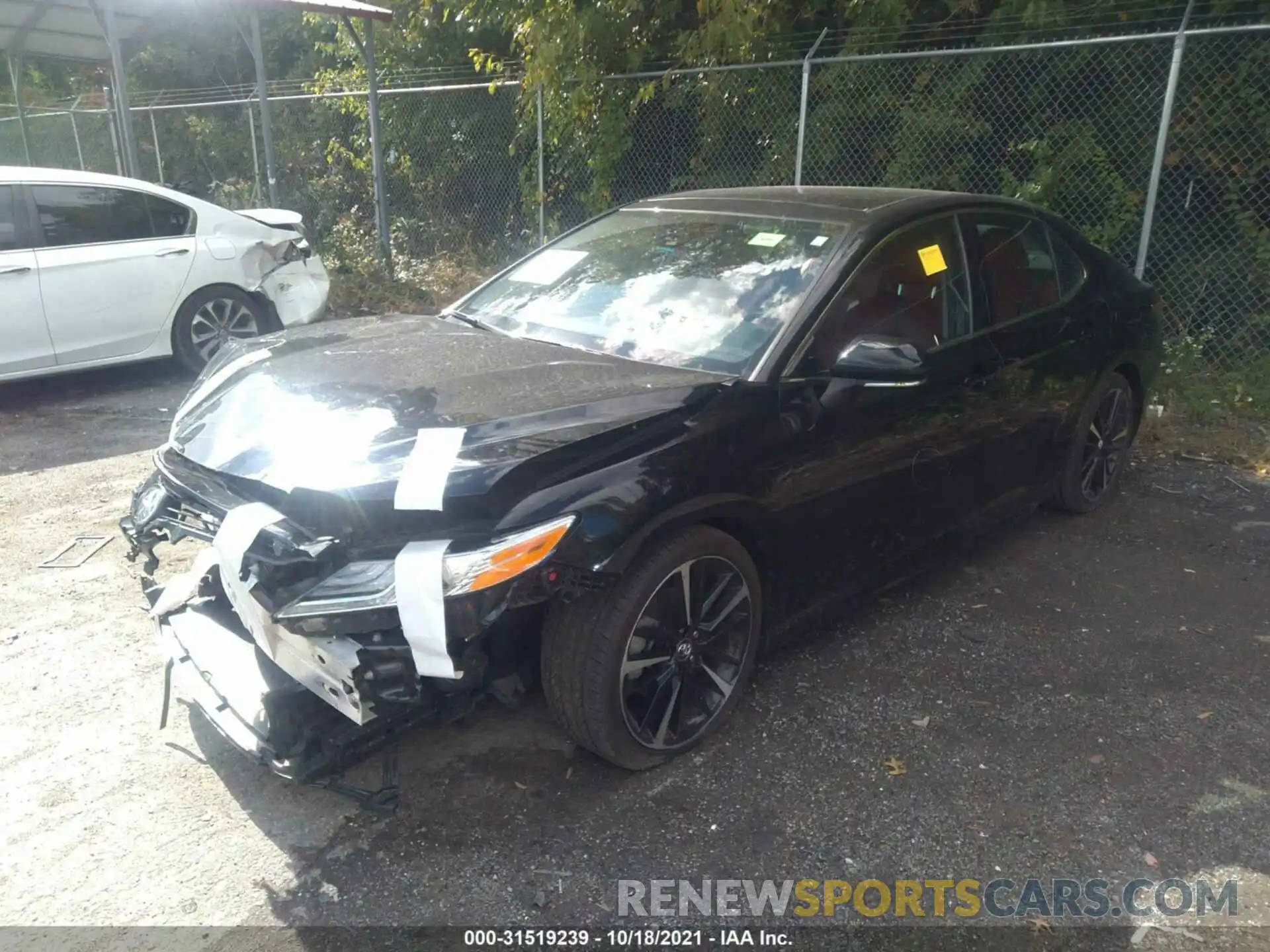 2 Photograph of a damaged car 4T1K61AK5LU902018 TOYOTA CAMRY 2020