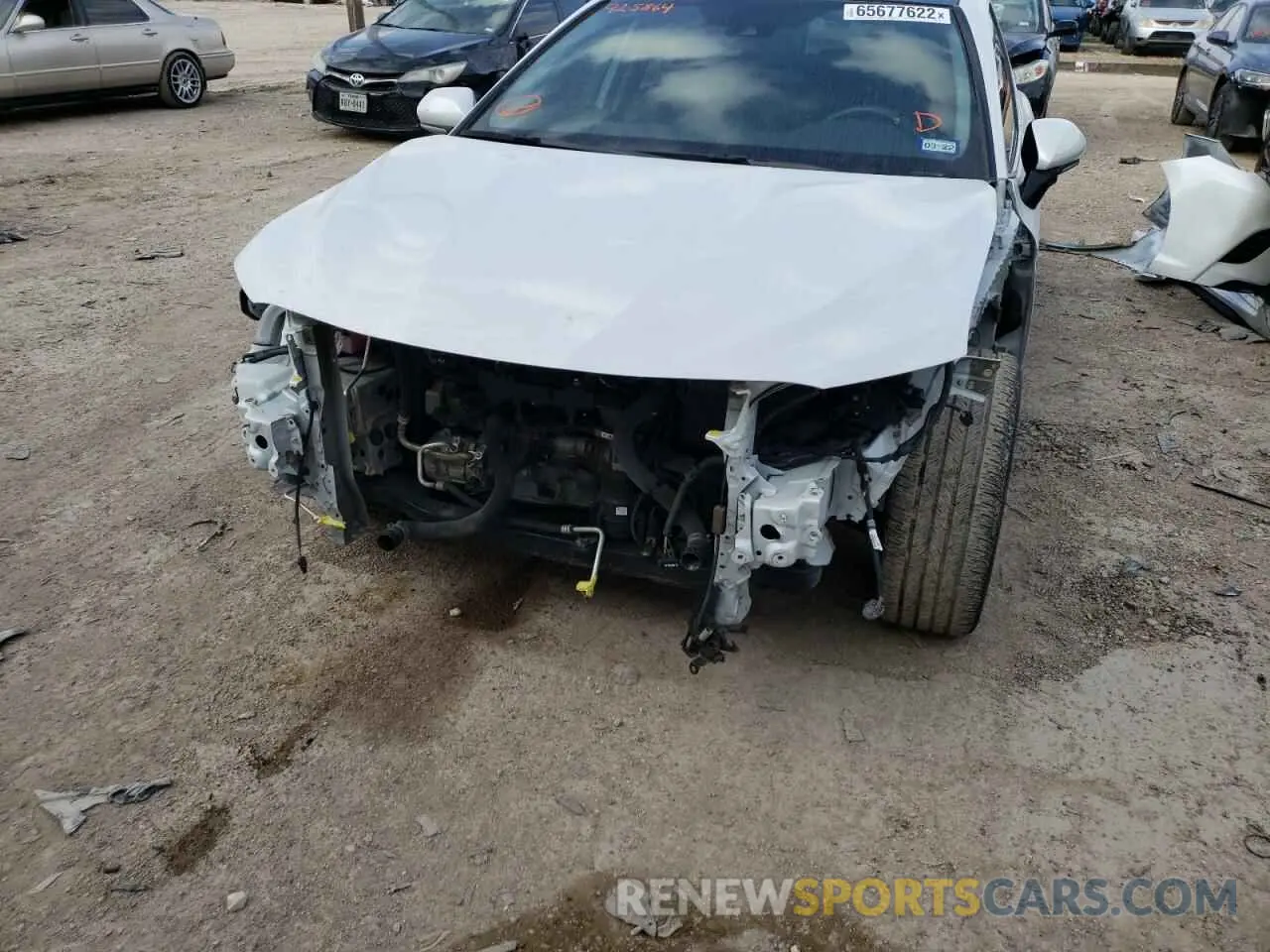 9 Photograph of a damaged car 4T1K61AK5LU925864 TOYOTA CAMRY 2020