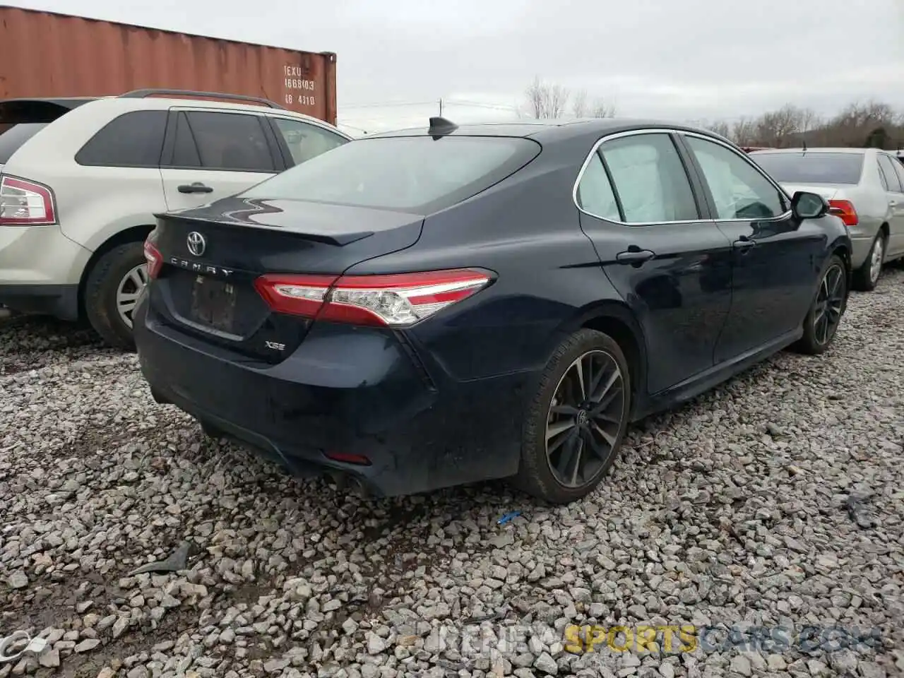 4 Photograph of a damaged car 4T1K61AK5LU962963 TOYOTA CAMRY 2020