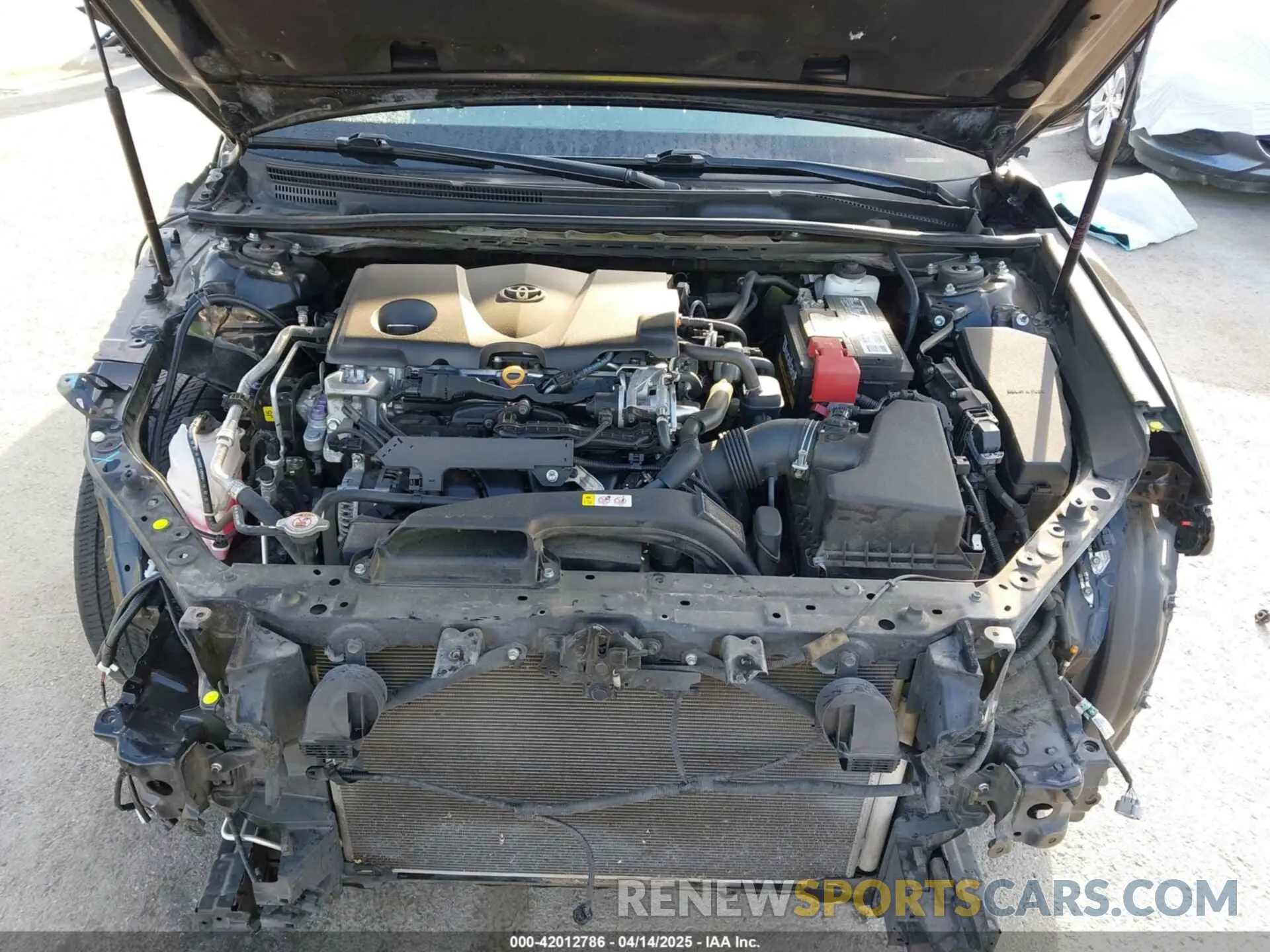 10 Photograph of a damaged car 4T1K61AK5LU997261 TOYOTA CAMRY 2020