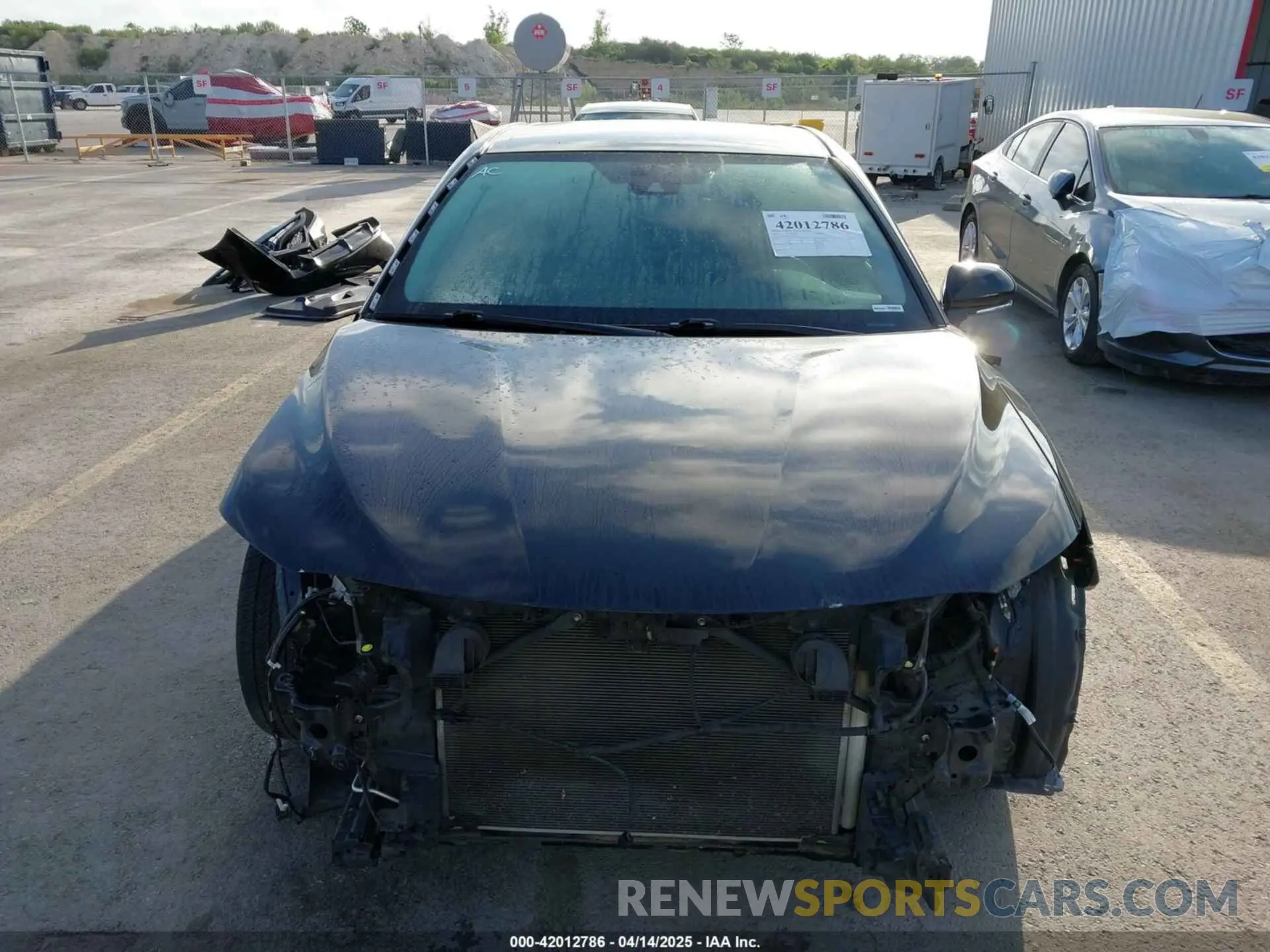 13 Photograph of a damaged car 4T1K61AK5LU997261 TOYOTA CAMRY 2020