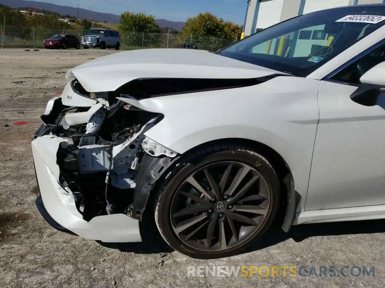 9 Photograph of a damaged car 4T1K61AK5LU998362 TOYOTA CAMRY 2020