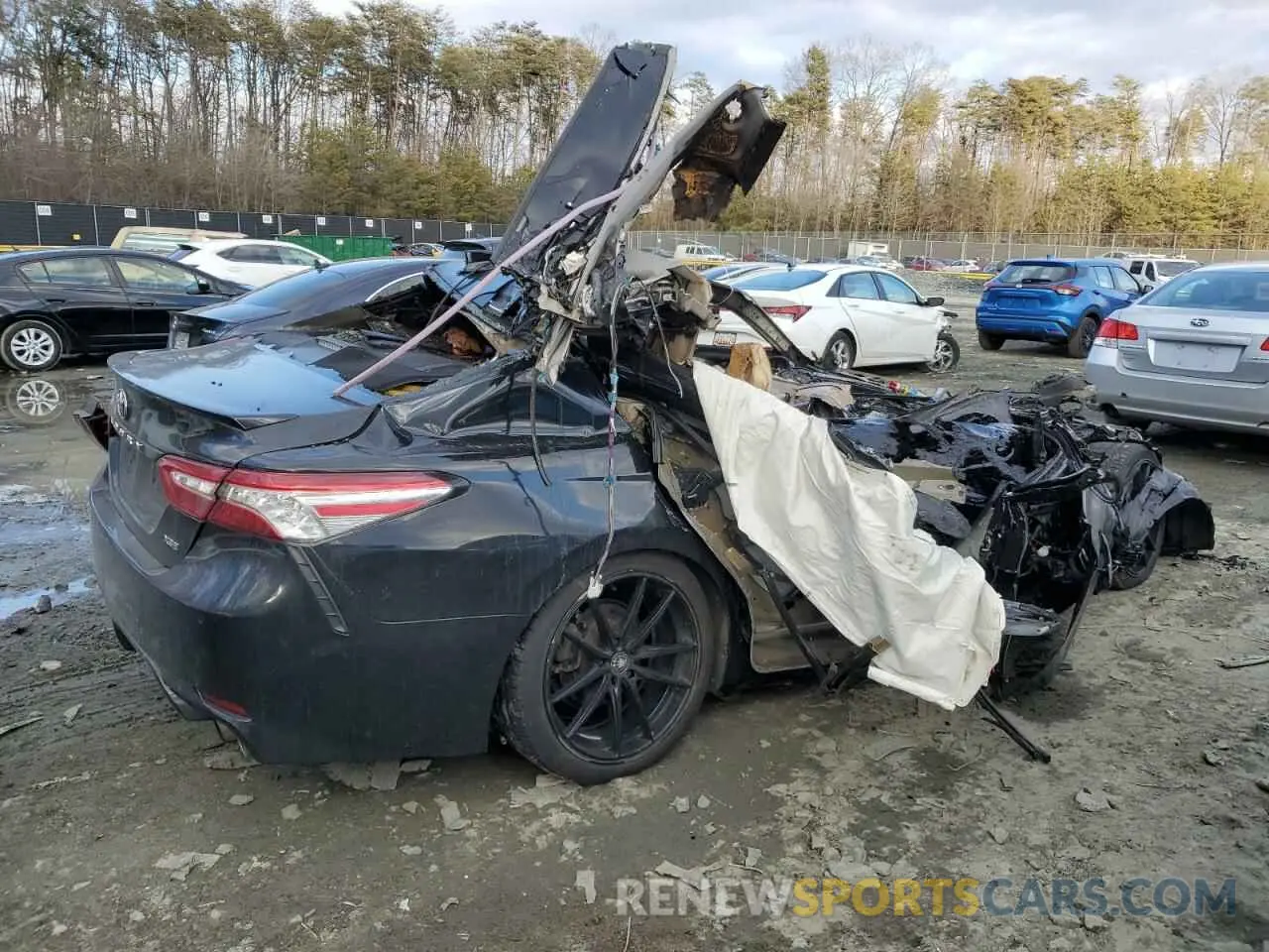 3 Photograph of a damaged car 4T1K61AK6LU303953 TOYOTA CAMRY 2020