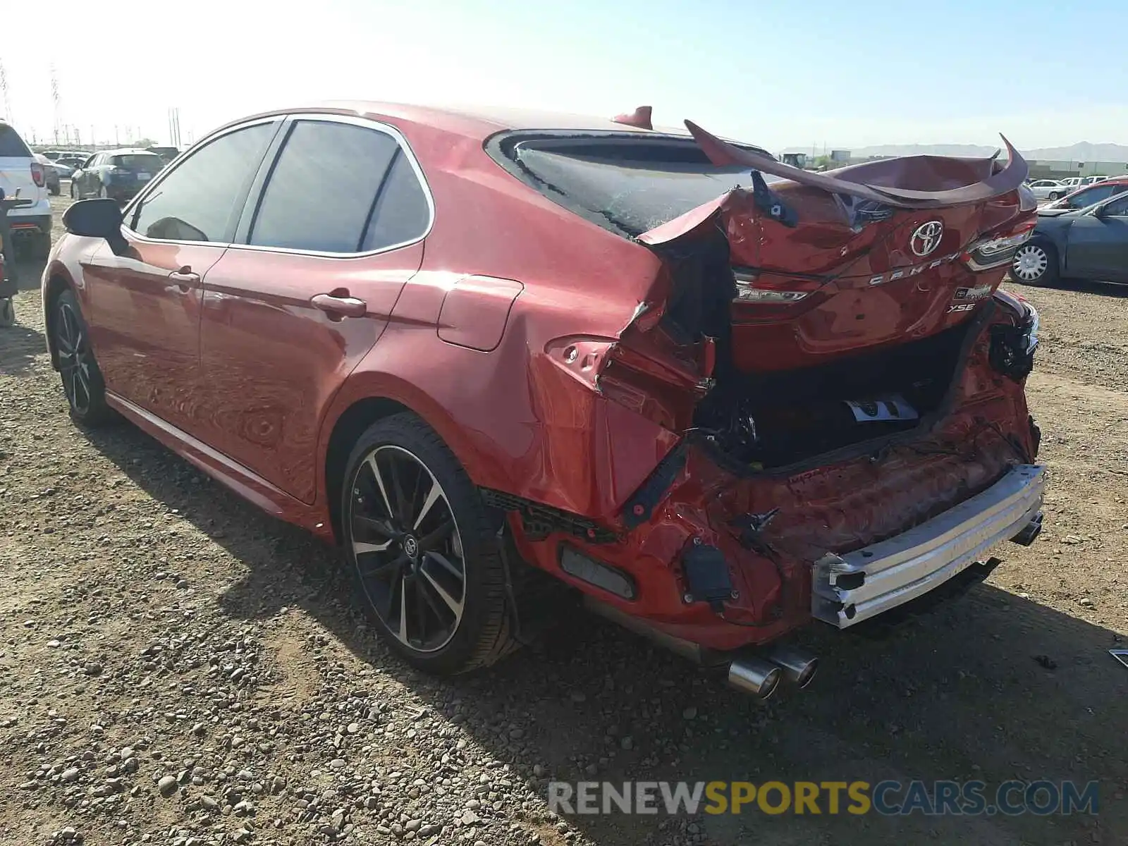 3 Photograph of a damaged car 4T1K61AK6LU335270 TOYOTA CAMRY 2020