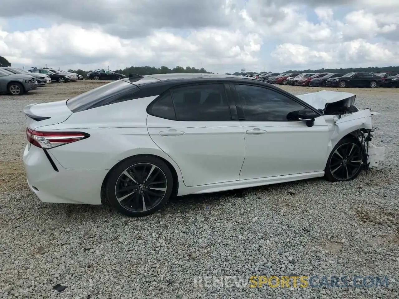 3 Photograph of a damaged car 4T1K61AK6LU360833 TOYOTA CAMRY 2020
