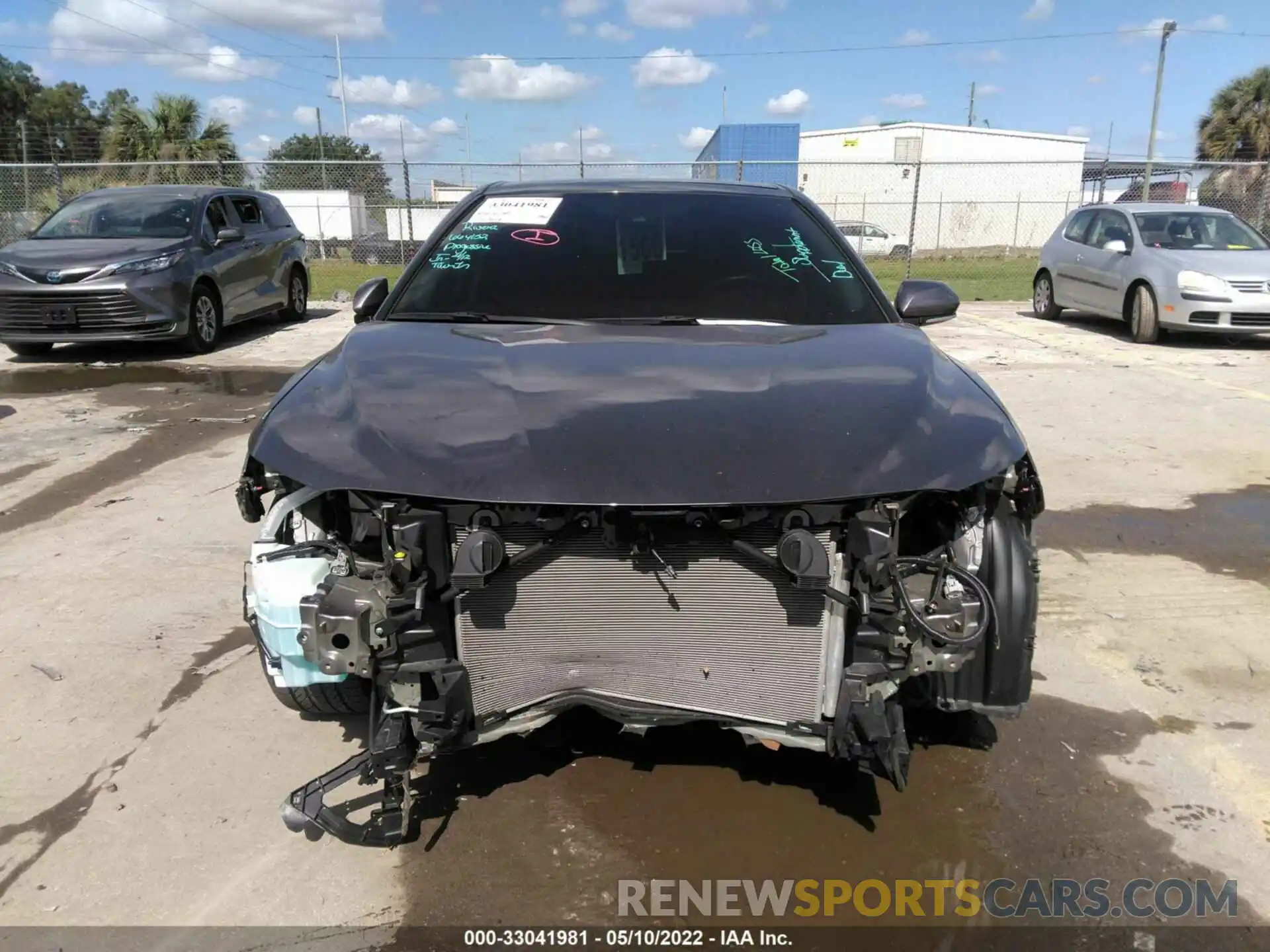 6 Photograph of a damaged car 4T1K61AK6LU380354 TOYOTA CAMRY 2020