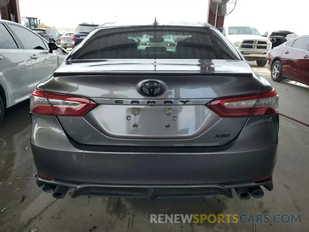 6 Photograph of a damaged car 4T1K61AK6LU500556 TOYOTA CAMRY 2020