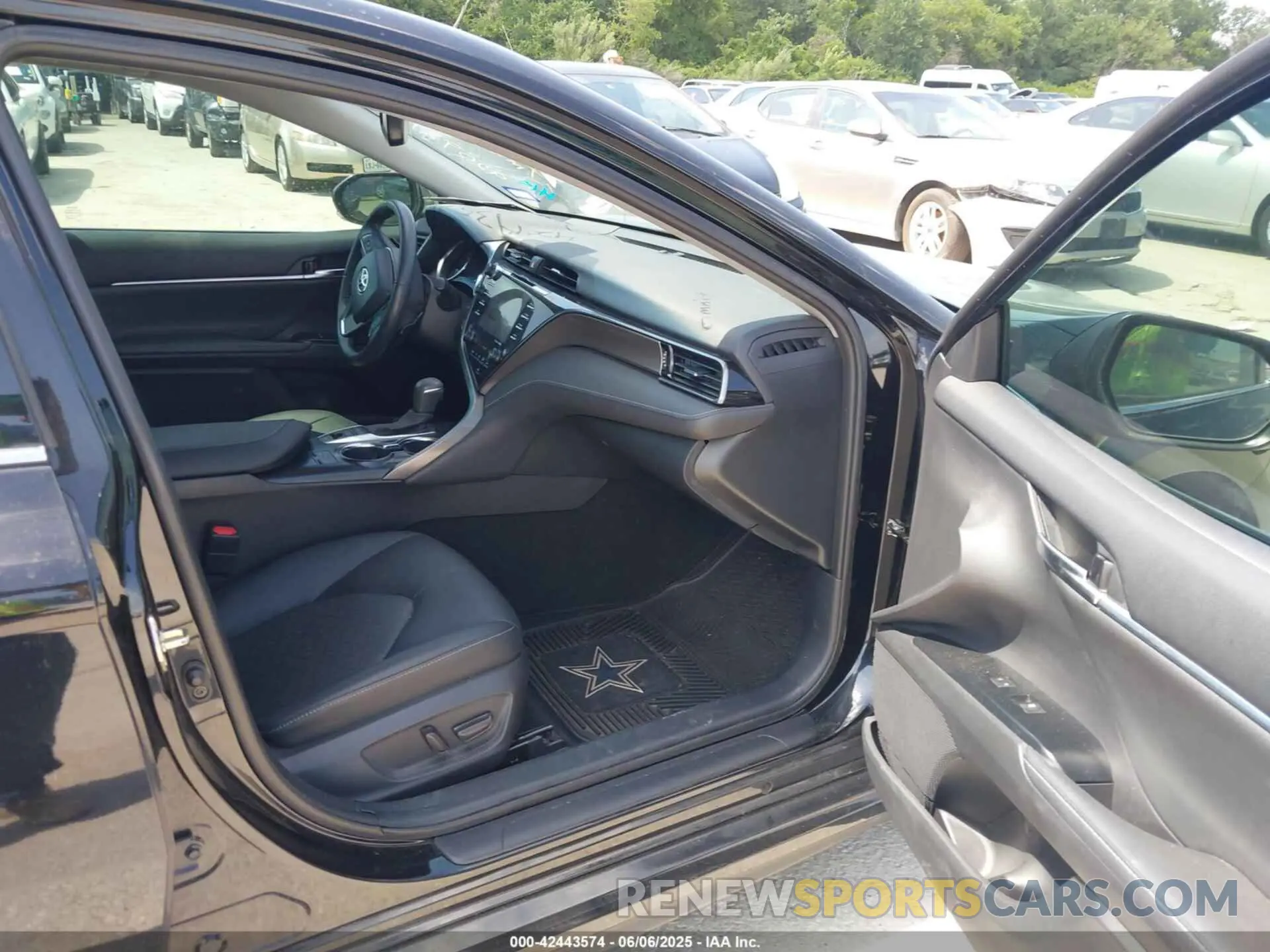 5 Photograph of a damaged car 4T1K61AK6LU920981 TOYOTA CAMRY 2020