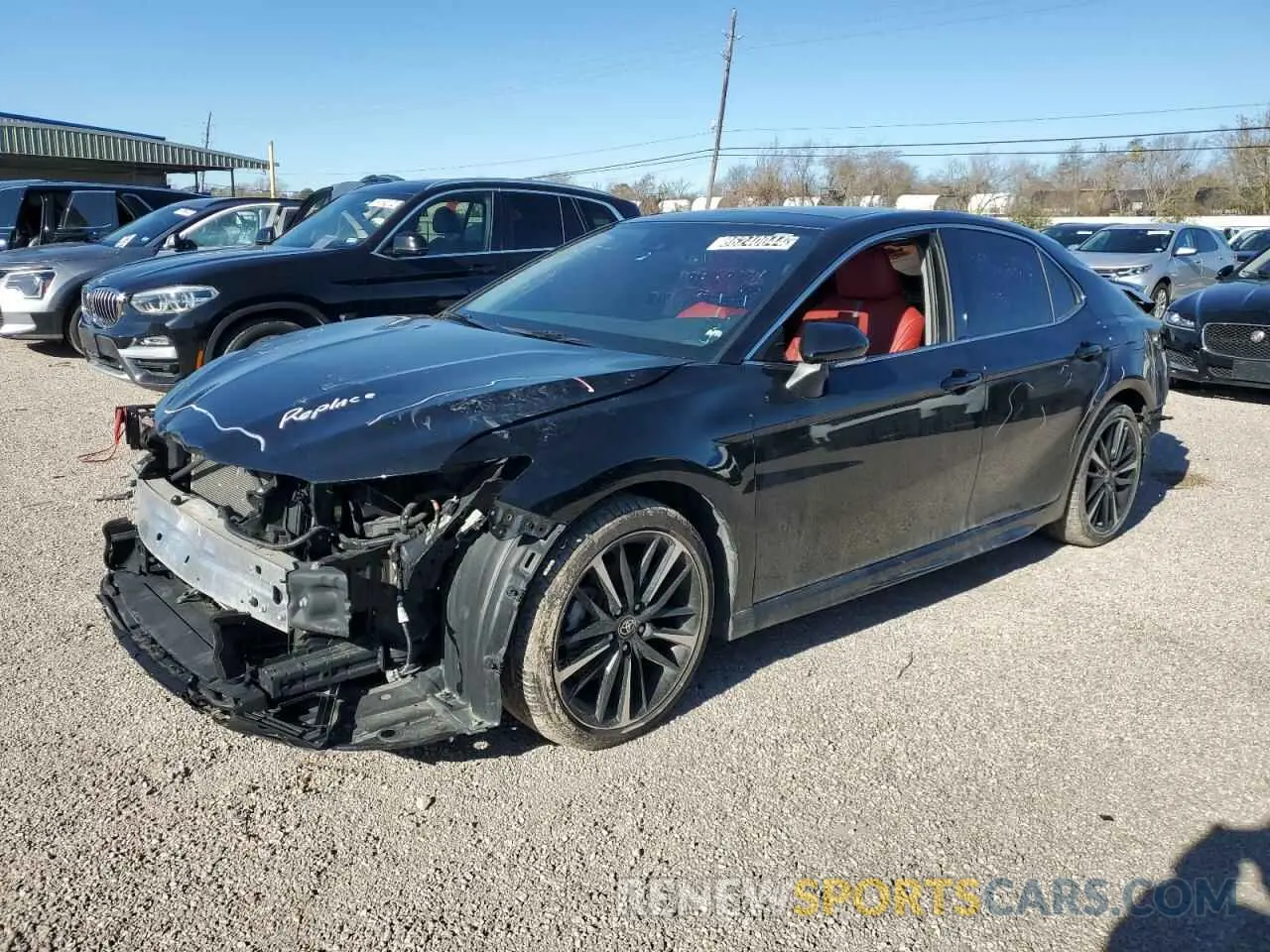 1 Photograph of a damaged car 4T1K61AK6LU981618 TOYOTA CAMRY 2020