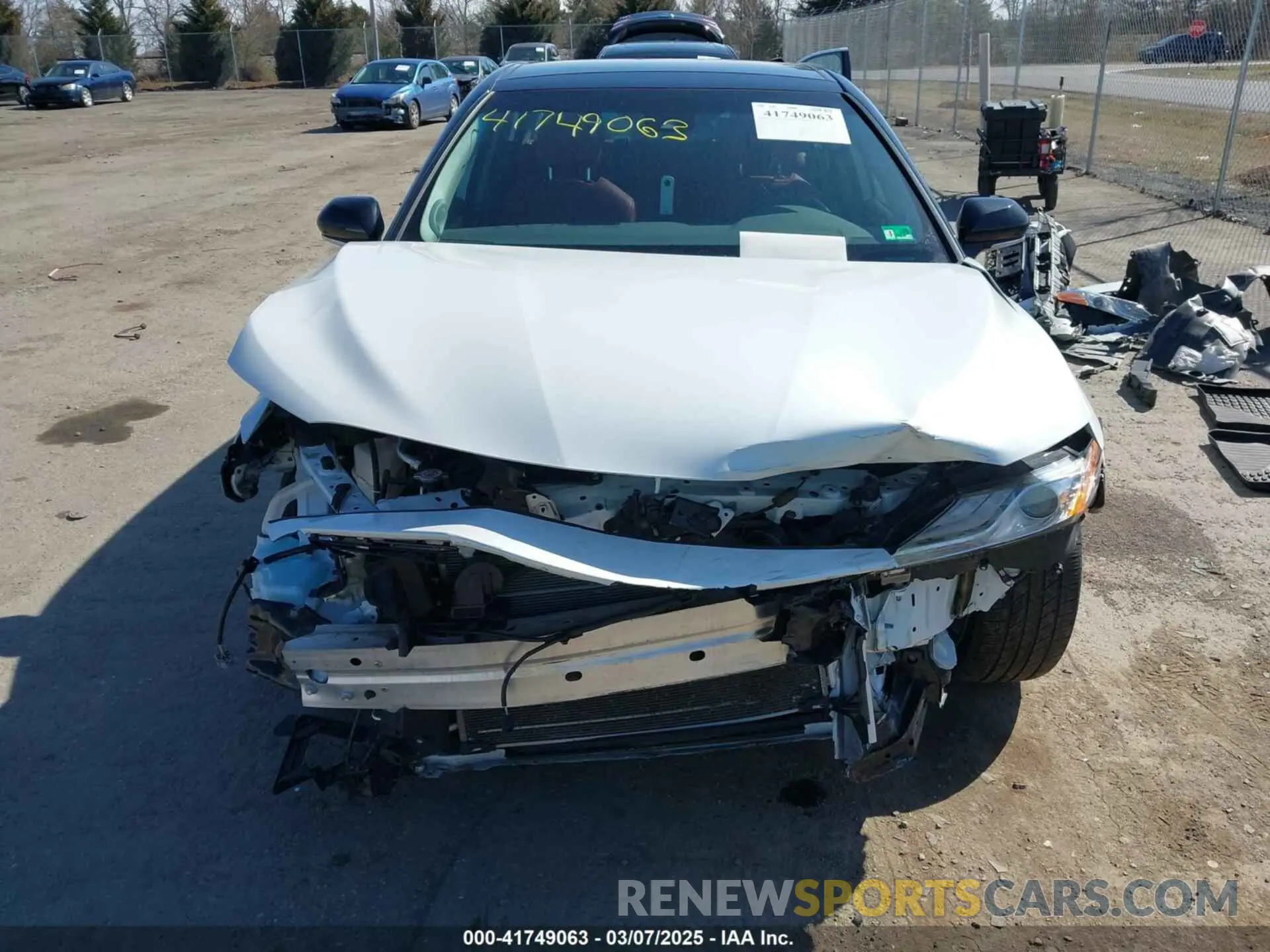 13 Photograph of a damaged car 4T1K61AK7LU315139 TOYOTA CAMRY 2020